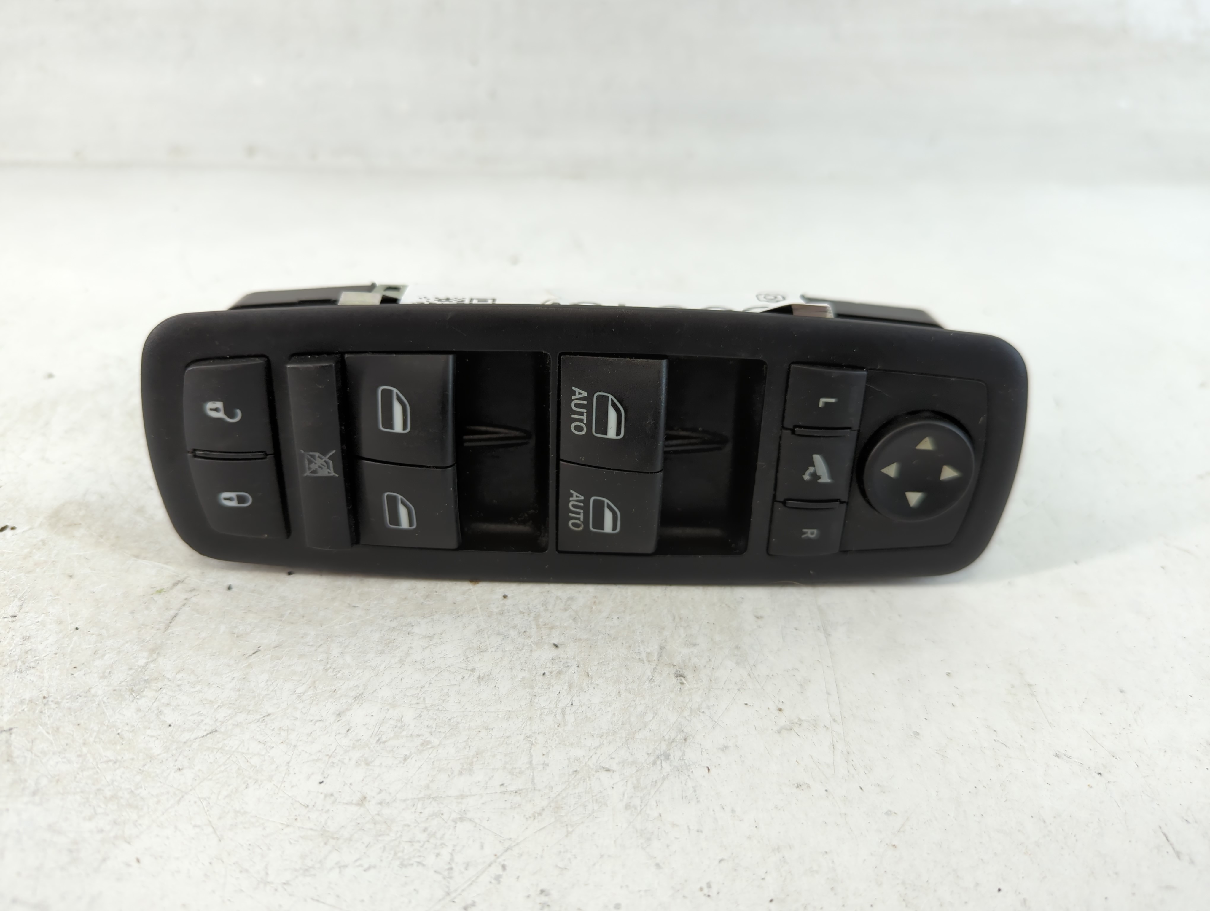 Picture of Dodge Ram 2500 Driver Left Door Master Power Window Switch 56046826ae 850497