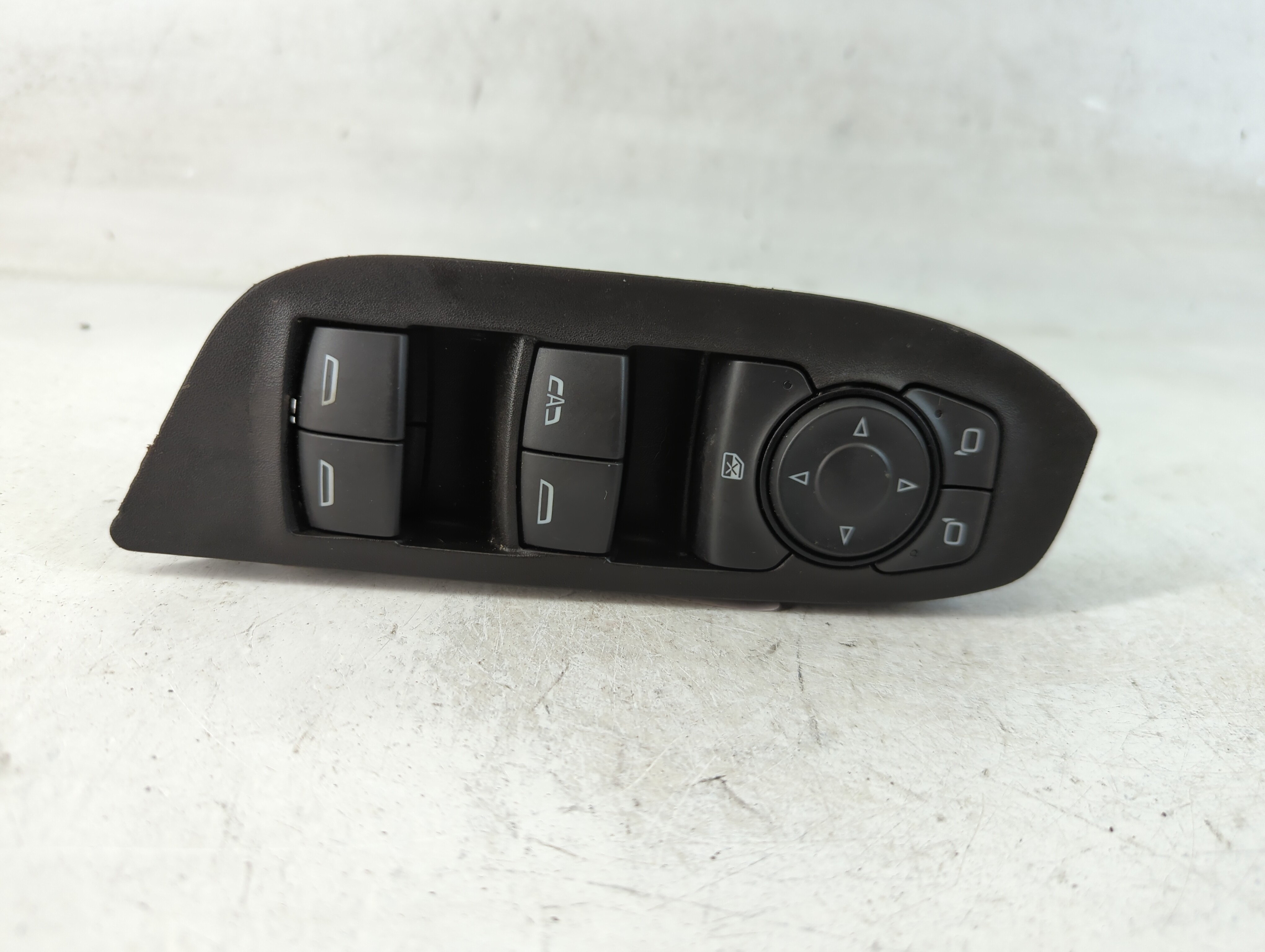 2016-2021 Chevrolet Malibu Driver Left Door Master Power Window Switch 850501 - Oemusedautoparts1.com