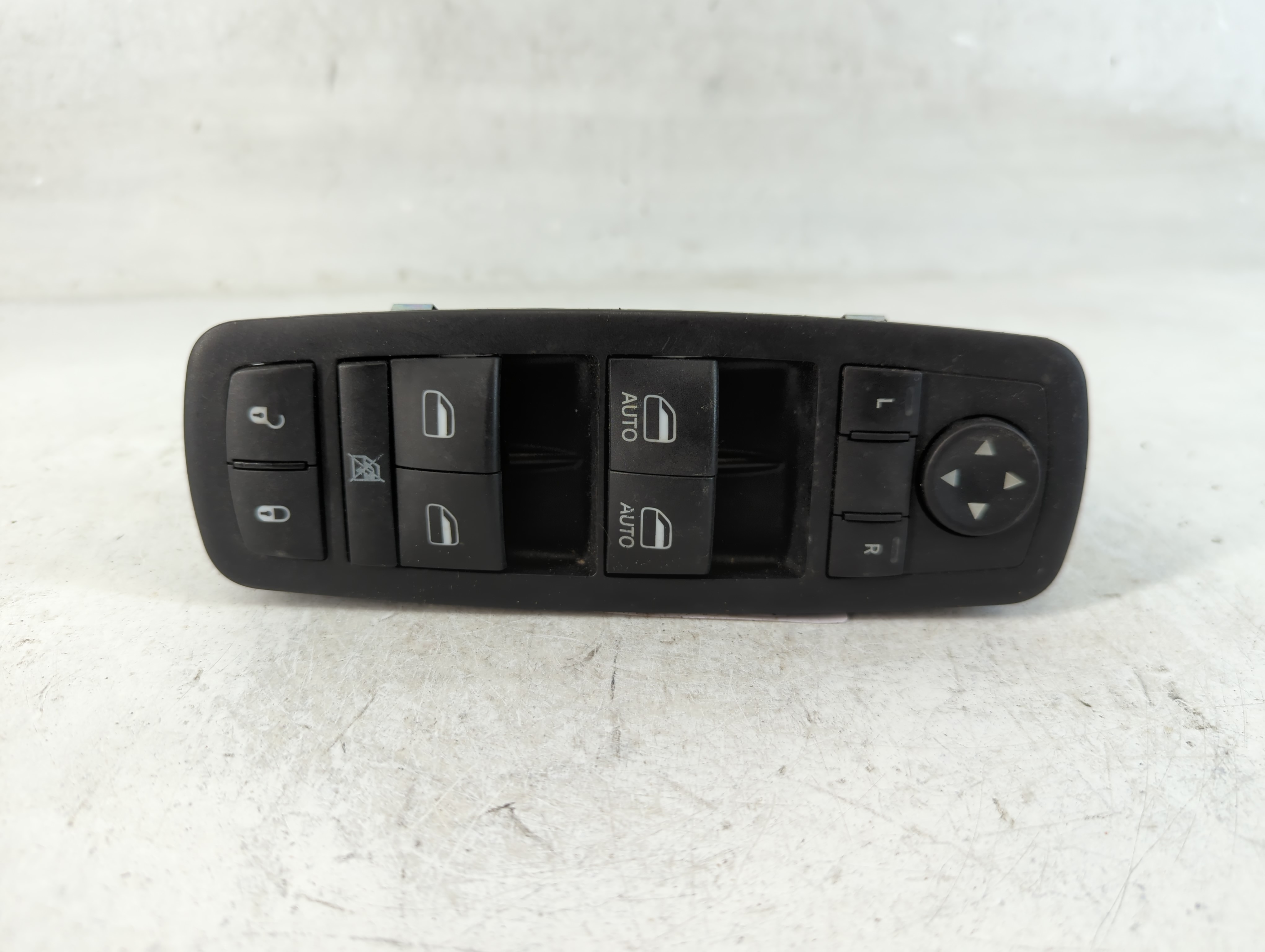 Picture of Dodge Caravan Driver Left Door Master Power Window Switch 68298871aa 850532