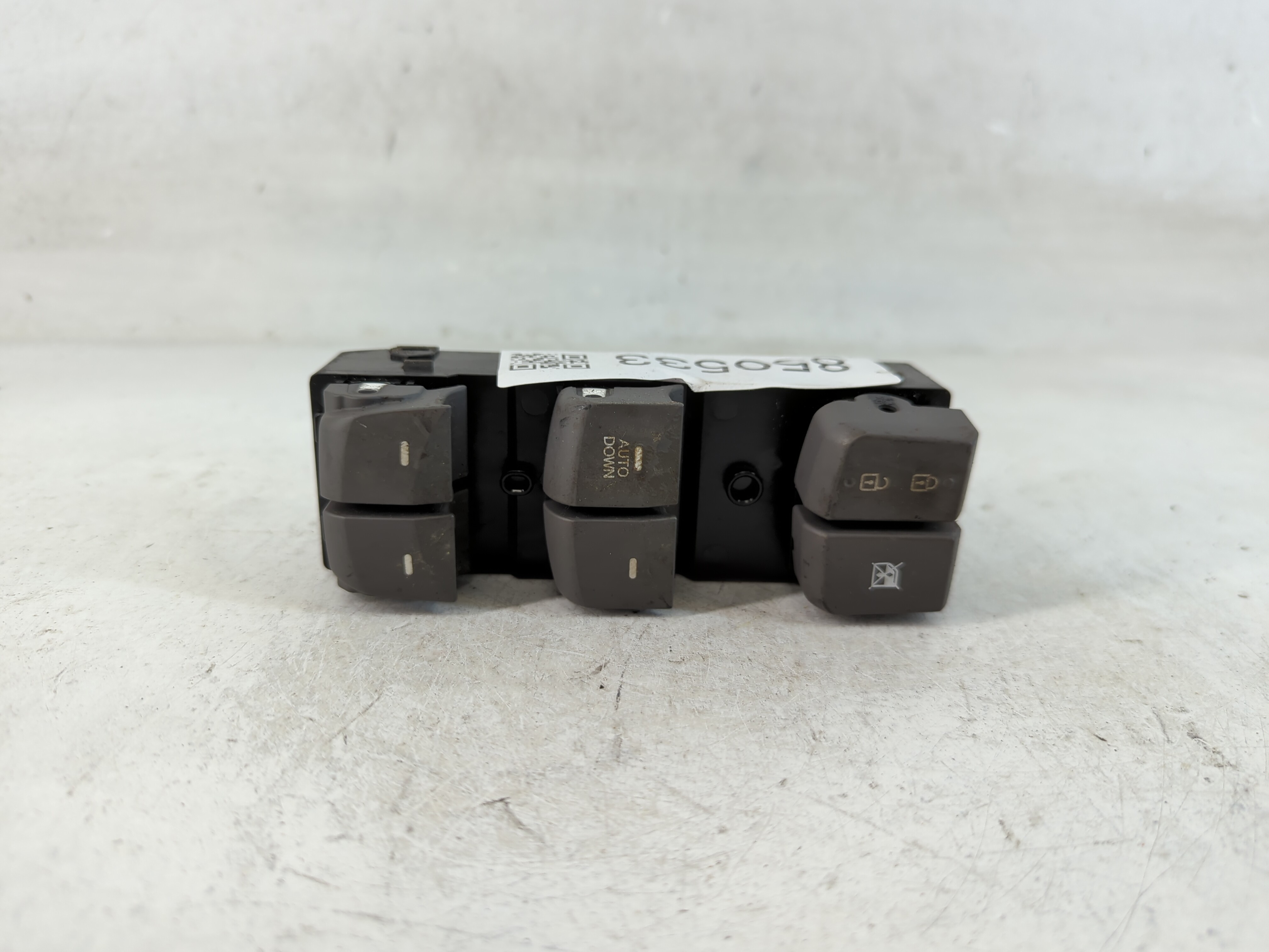 2011-2013 Hyundai Elantra Driver Left Door Master Power Window Switch 850533 - Oemusedautoparts1.com