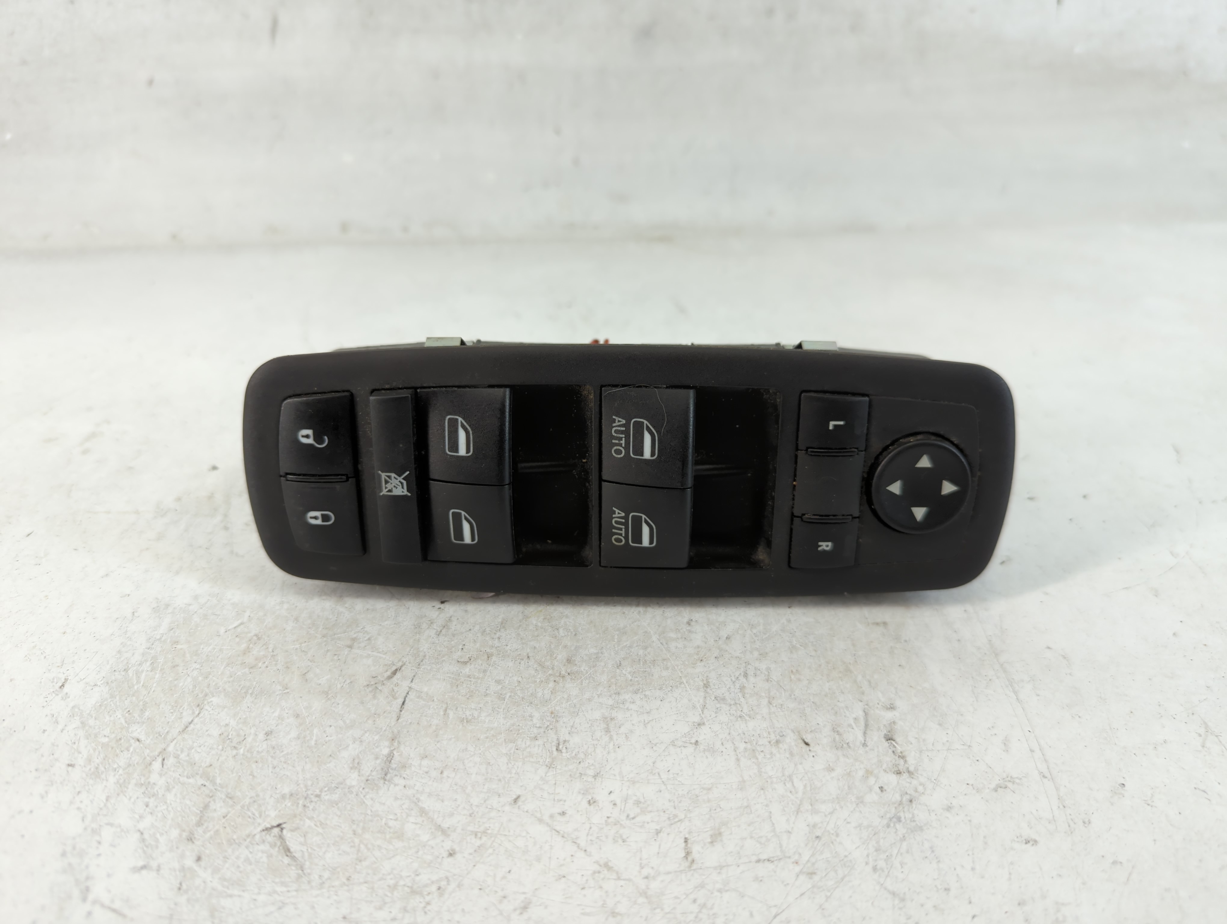 2015-2017 Chrysler 200 Driver Left Door Master Power Window Switch 850534 - Oemusedautoparts1.com