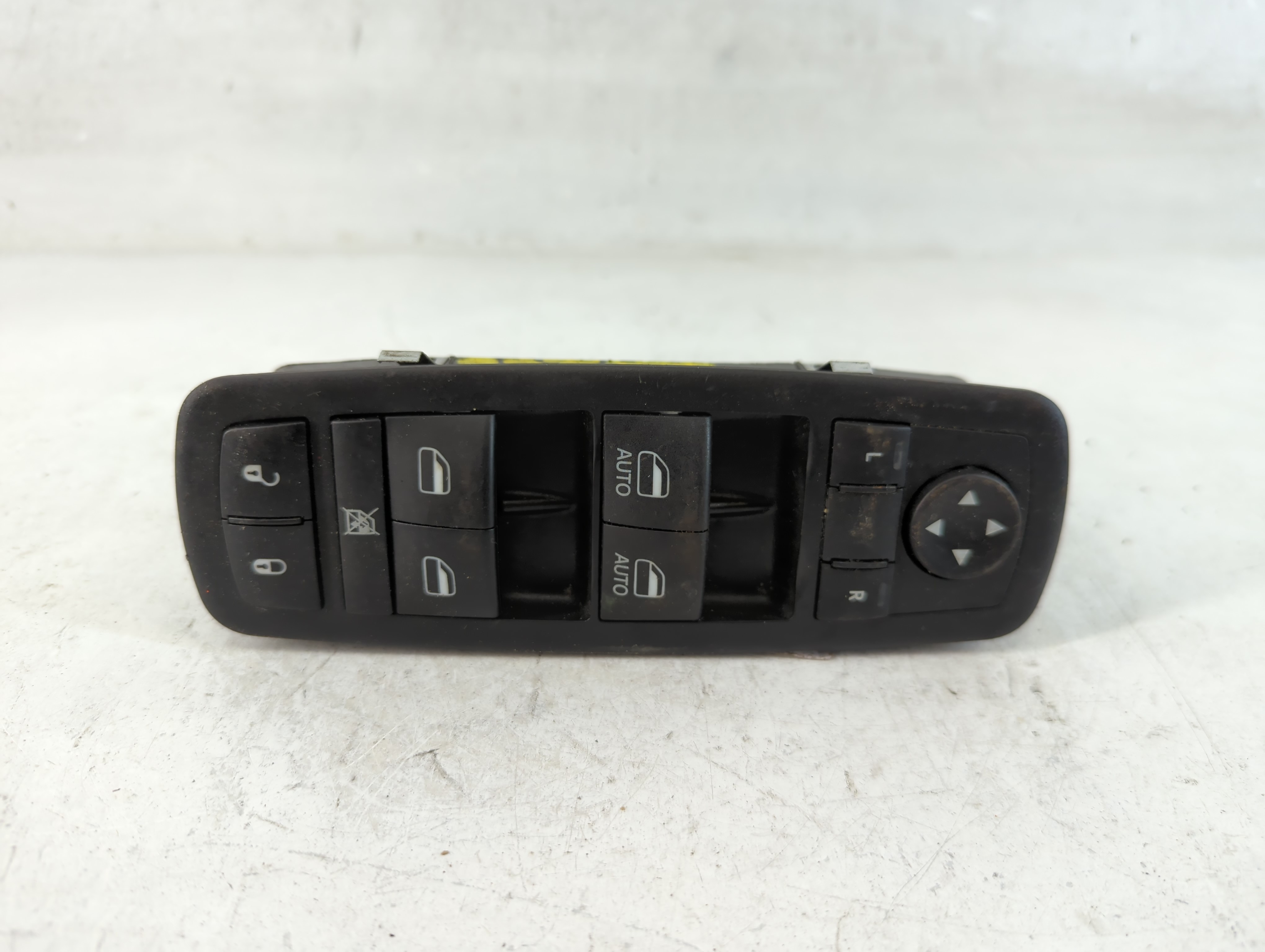 2015-2022 Jeep Cherokee Driver Left Door Master Power Window Switch 850543 - Oemusedautoparts1.com