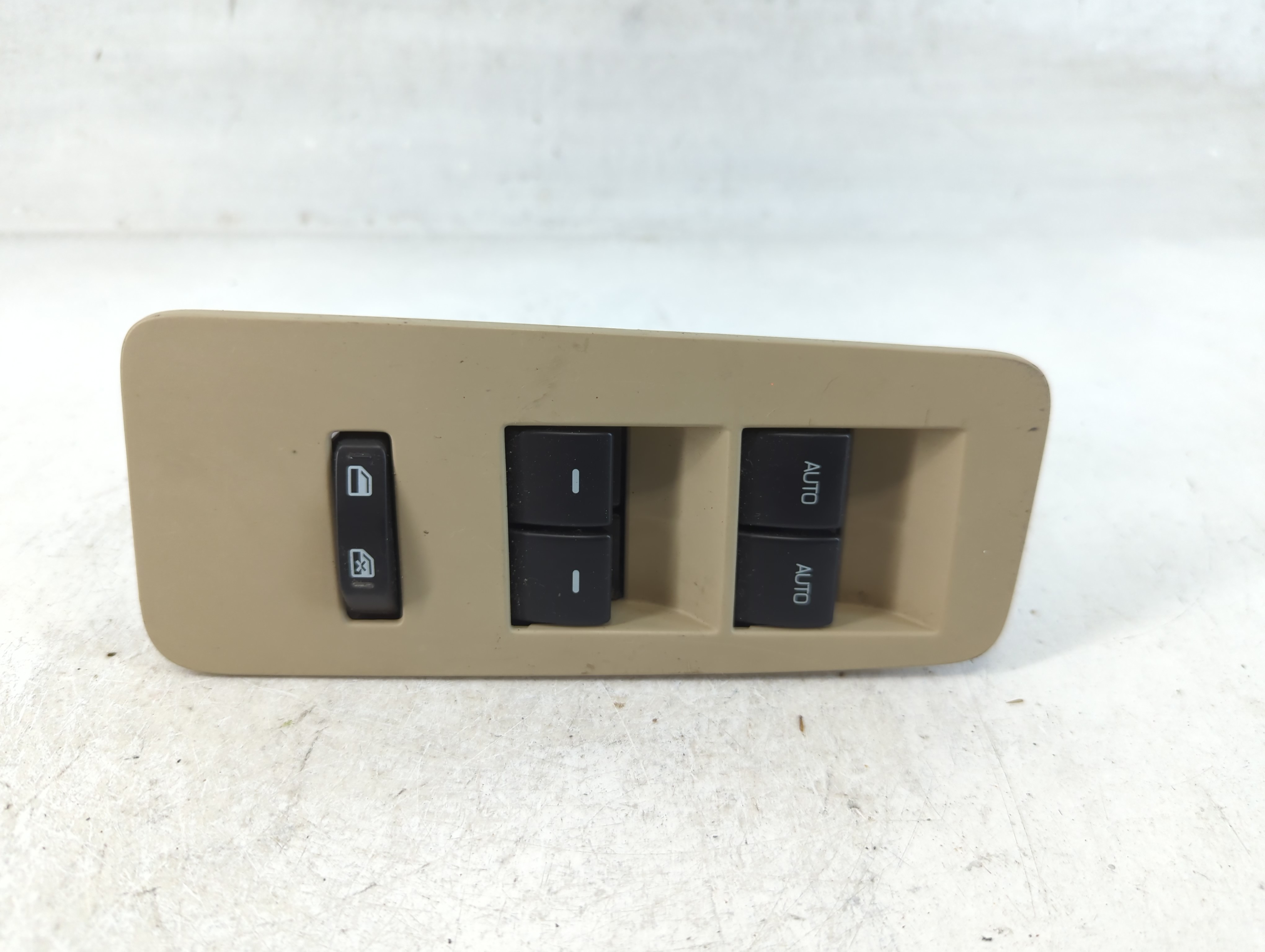 2015-2019 Ford Flex Driver Left Door Master Power Window Switch 1593316 850561 - Oemusedautoparts1.com