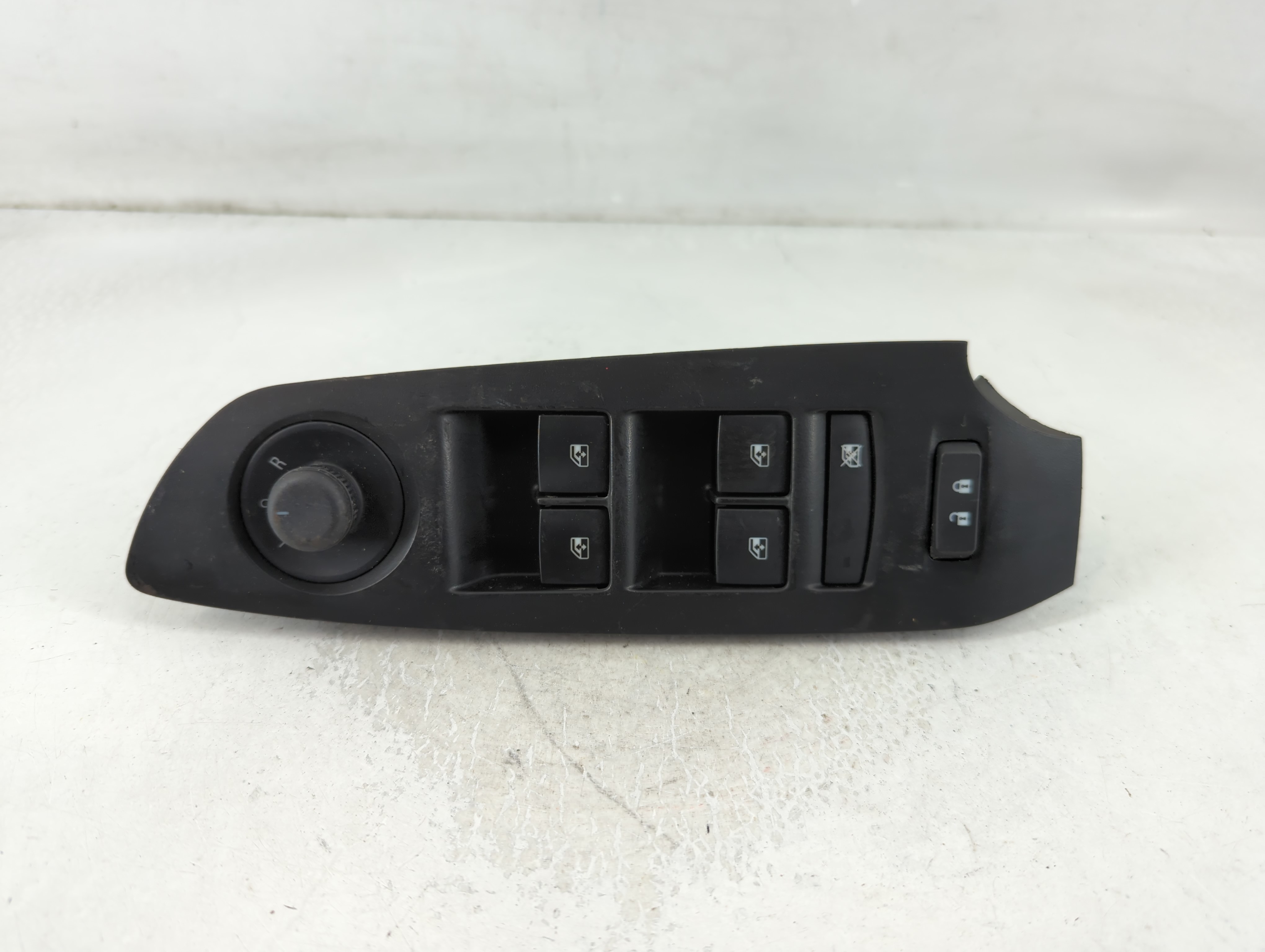 2017-2021 Chevrolet Trax Driver Left Door Master Power Window Switch 850594 - Oemusedautoparts1.com