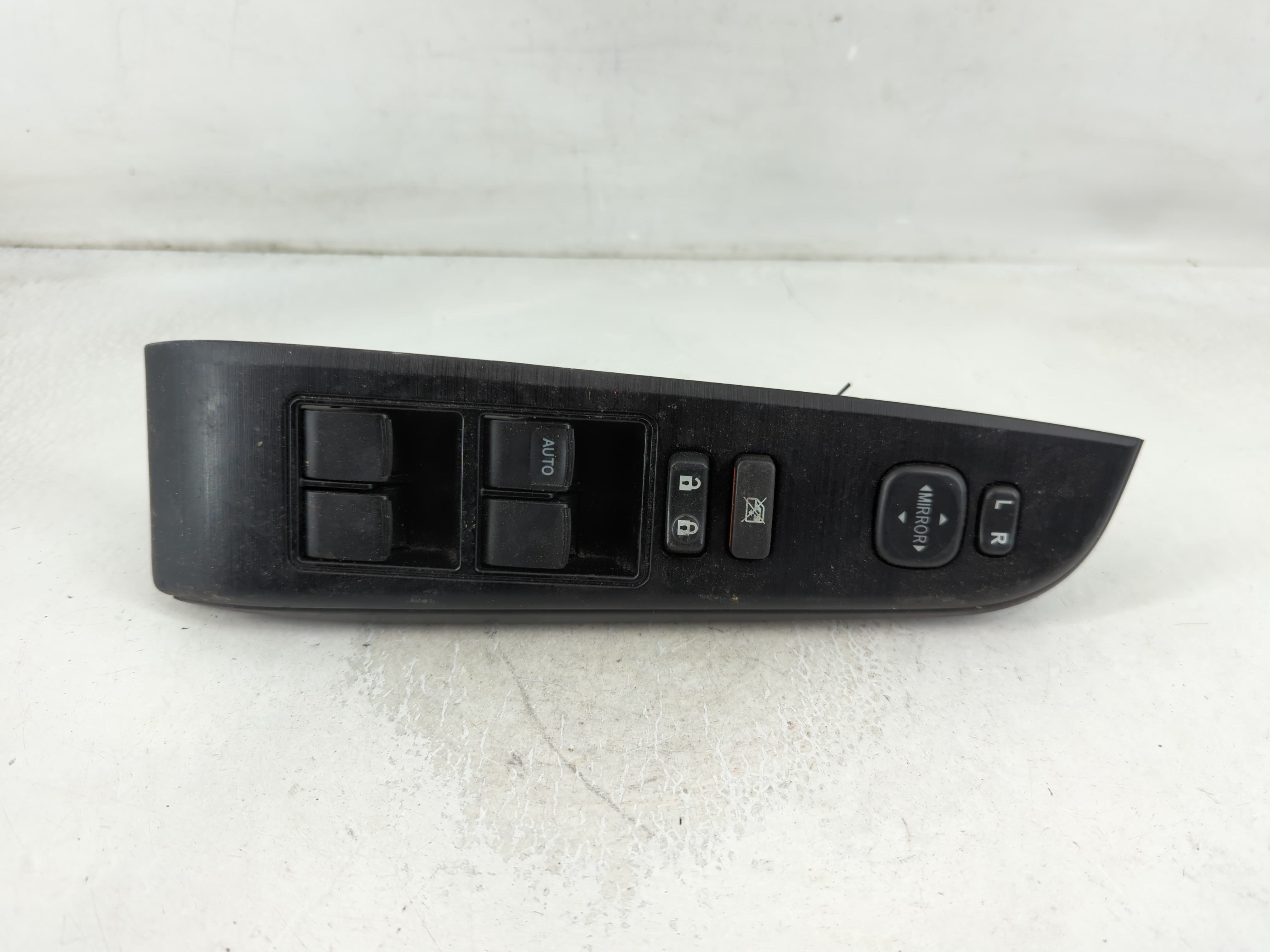 Picture of 2014-2019 Toyota Corolla Driver Left Door Master Power Window Switch 850601
