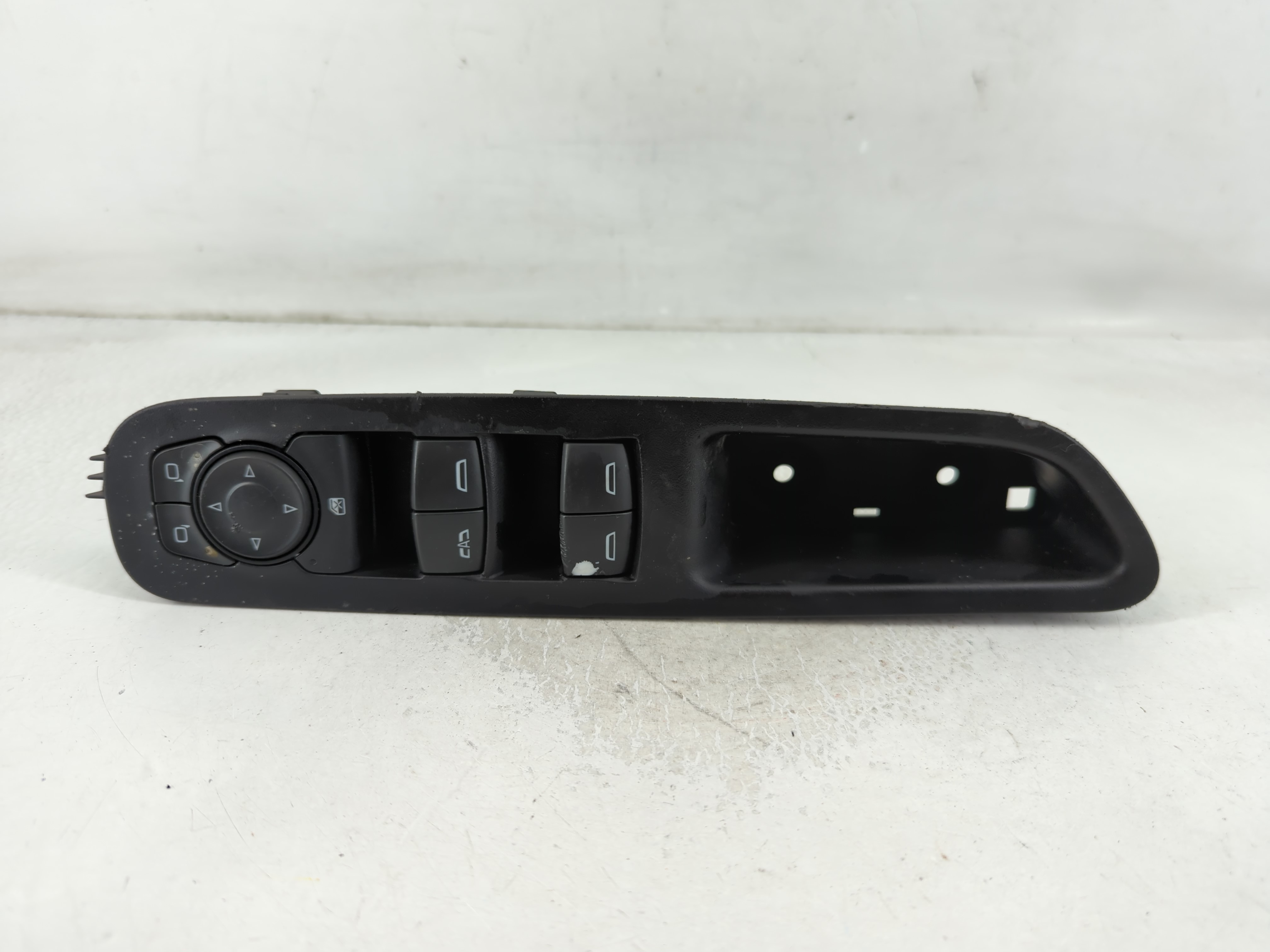Gmc Terrain Driver Left Door Master Power Window Switch 84139693 850604 - Oemusedautoparts1.com