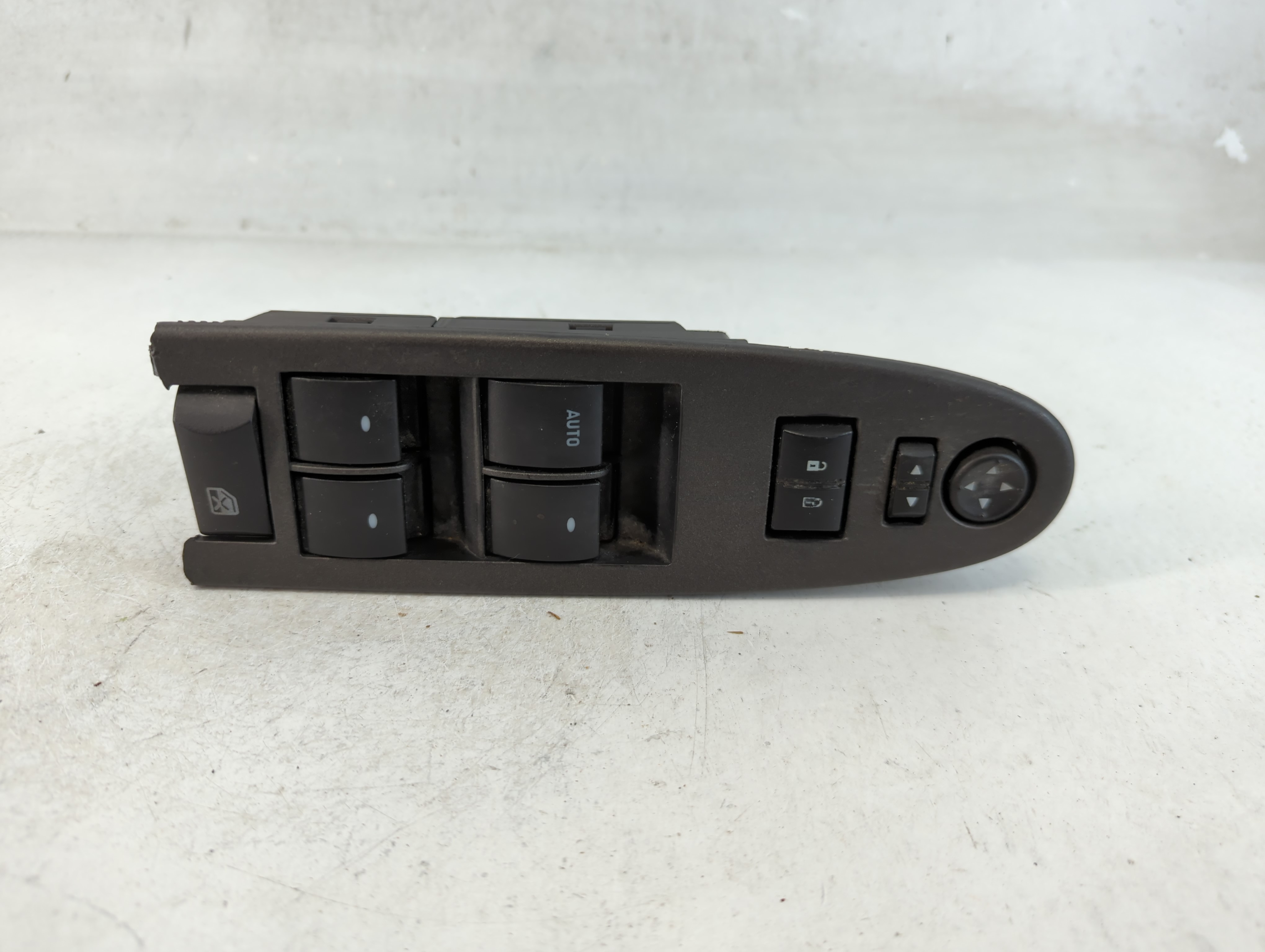 2005-2010 Chevrolet Cobalt Driver Left Door Master Power Window Switch 850652 - Oemusedautoparts1.com
