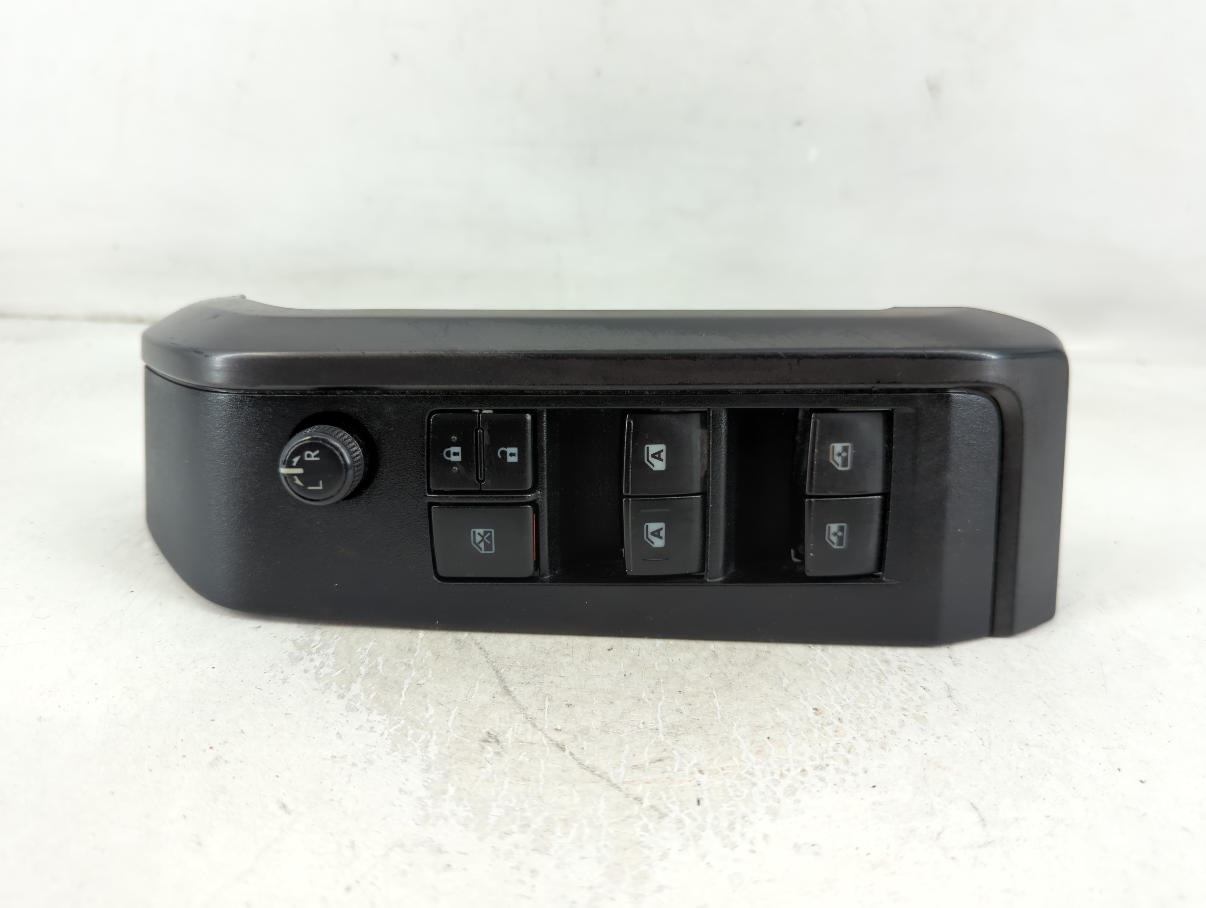 2014-2019 Toyota Highlander Driver Left Door Master Power Window Switch 850686 - Oemusedautoparts1.com
