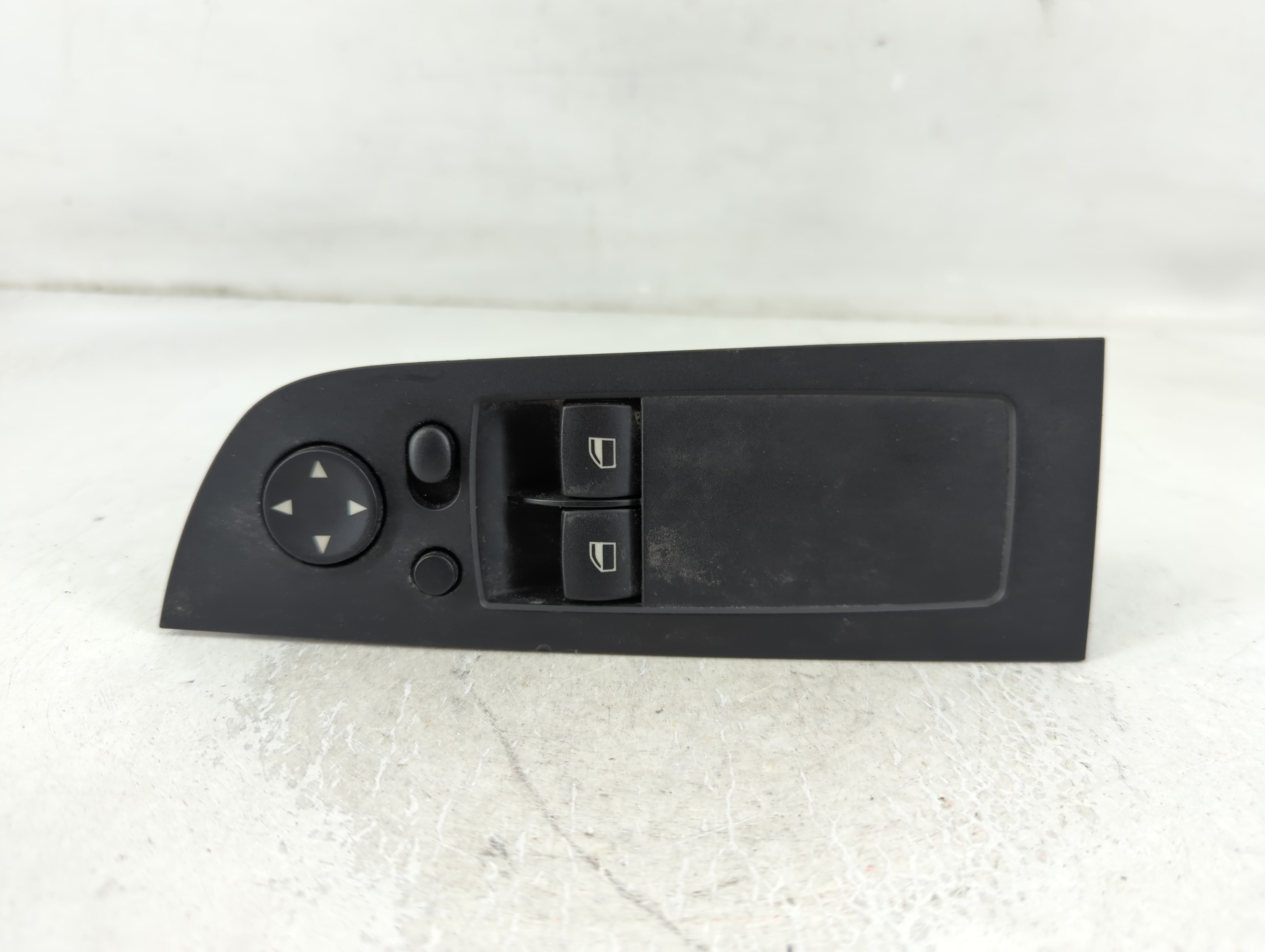 2013 Bmw 328i Driver Left Door Master Power Window Switch 850745 - Oemusedautoparts1.com