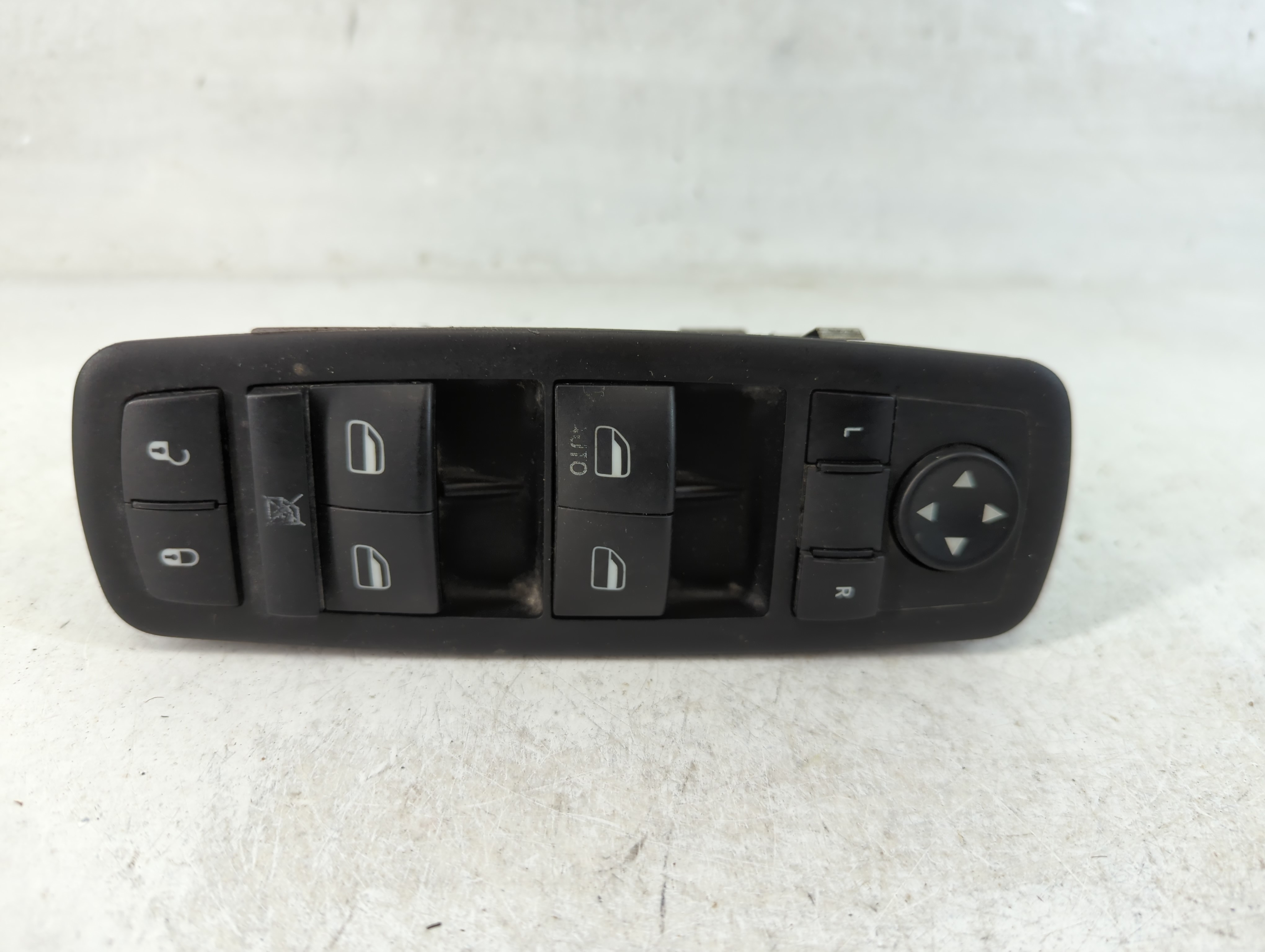 2015 Dodge Journey Driver Left Door Master Power Window Switch 68084001ab 850776 - Oemusedautoparts1.com