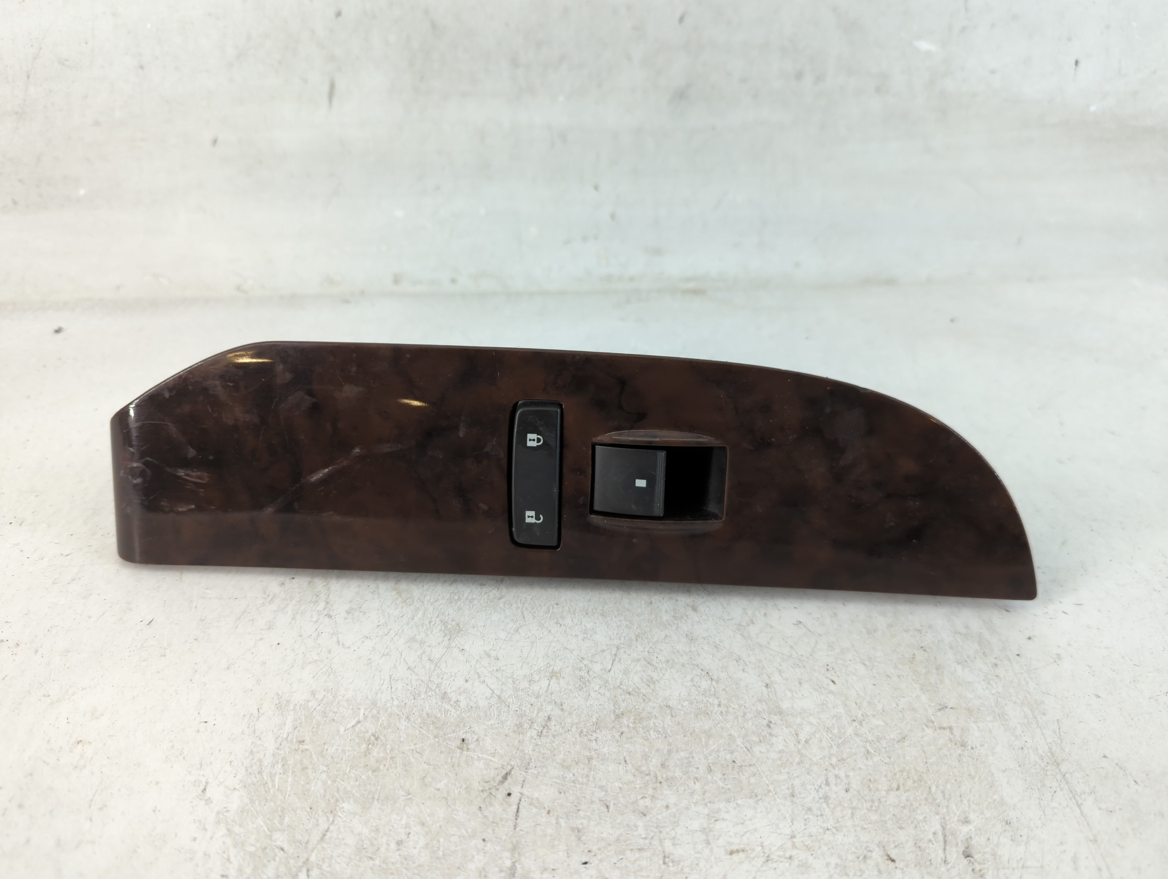 2007-2008 Cadillac Escalade Driver Left Door Master Power Window Switch 850807 - Oemusedautoparts1.com