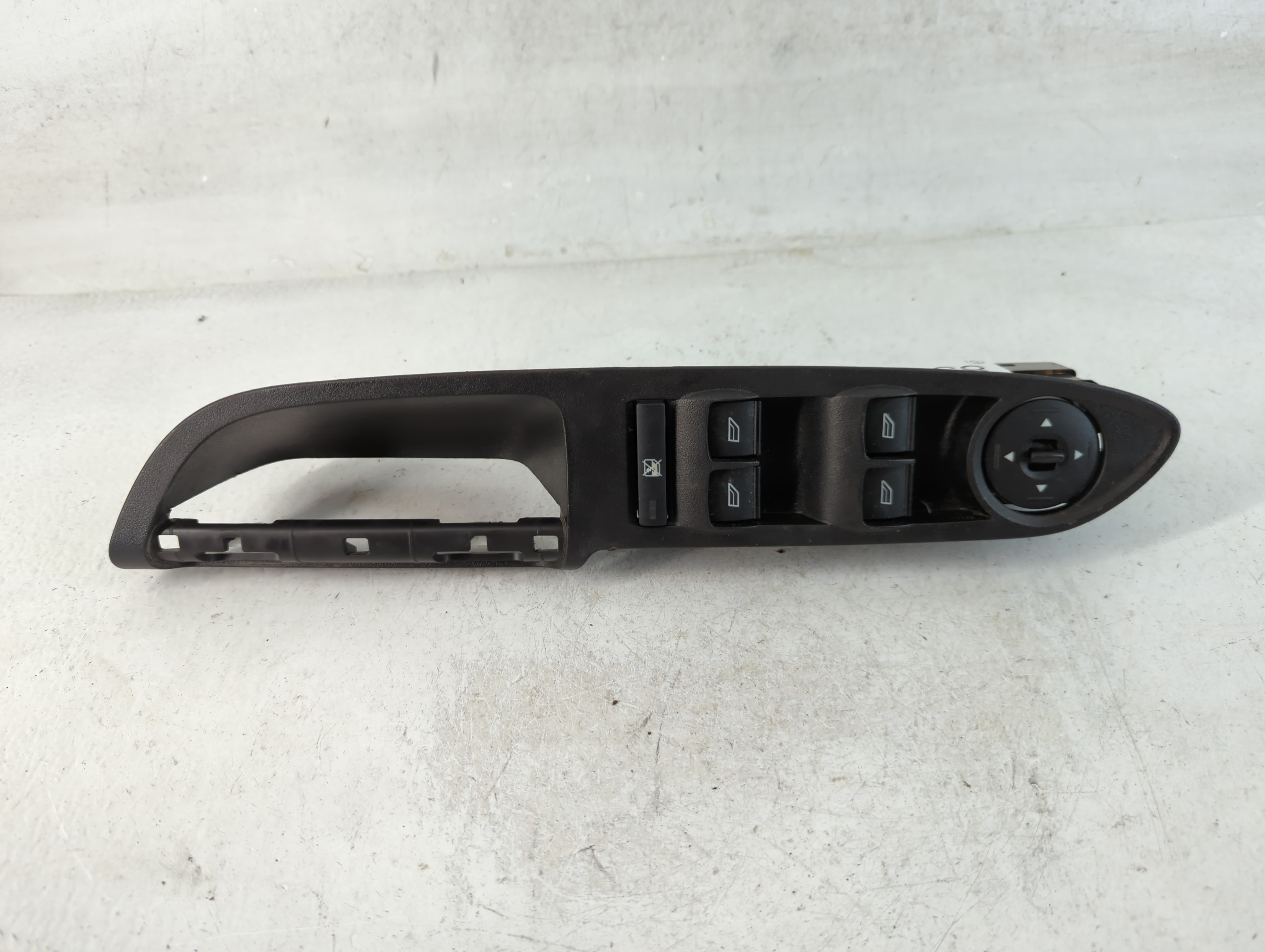 2017-2019 Ford Escape Driver Left Door Master Power Window Switch 850814 - Oemusedautoparts1.com