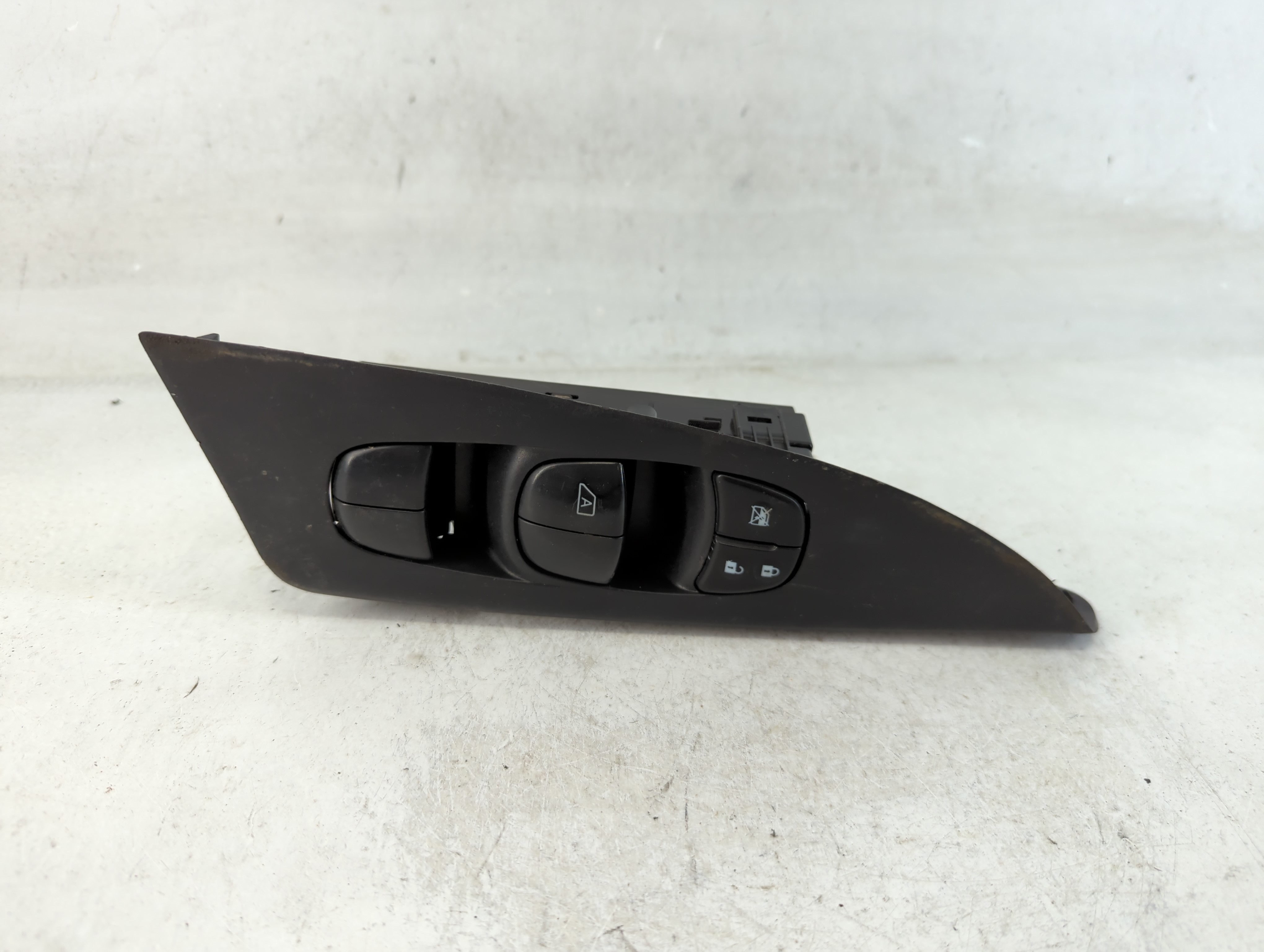2013-2019 Nissan Sentra Driver Left Door Master Power Window Switch 850944 - Oemusedautoparts1.com