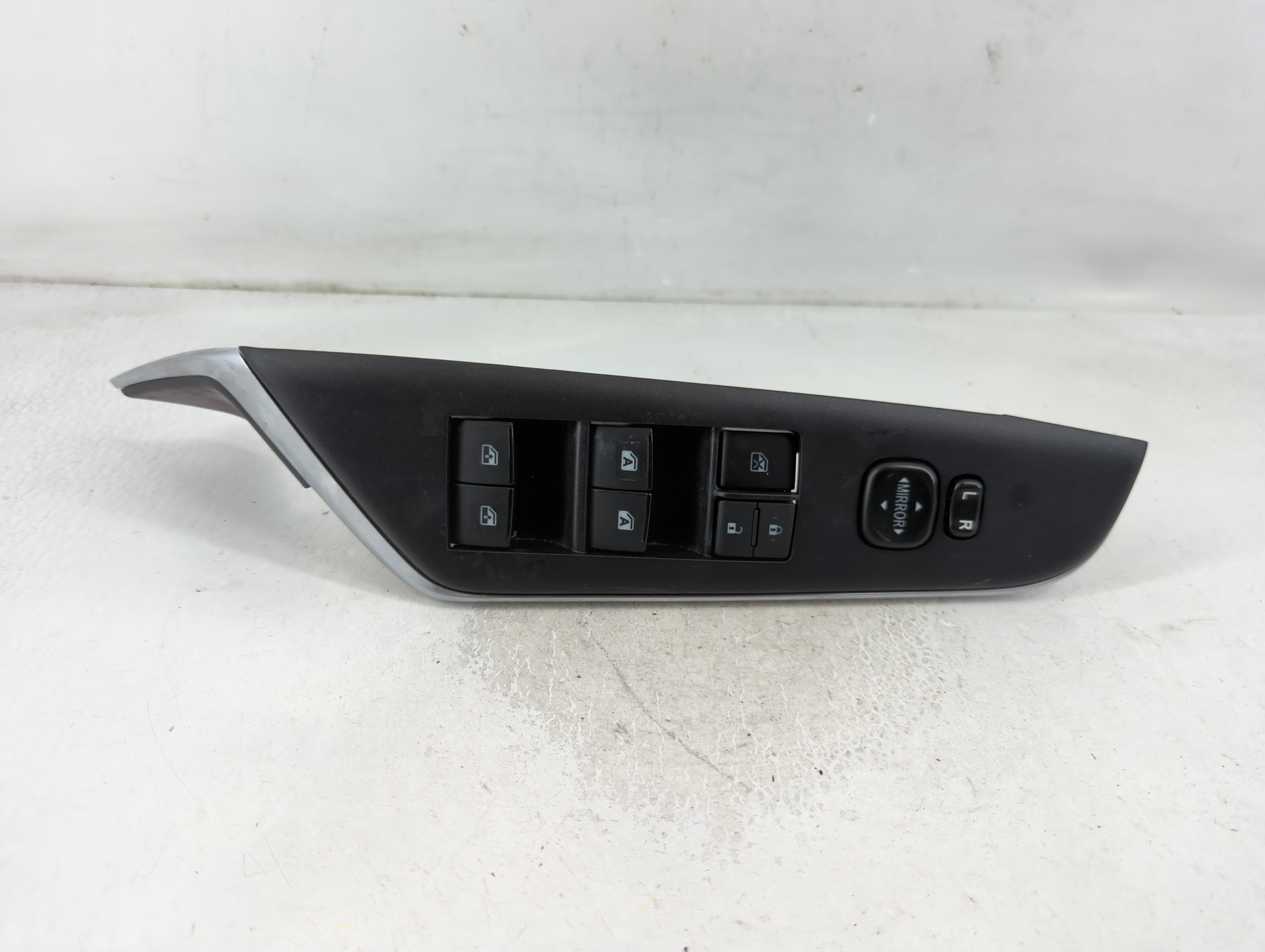 2015-2017 Toyota Camry Driver Left Door Master Power Window Switch 850981 - Oemusedautoparts1.com