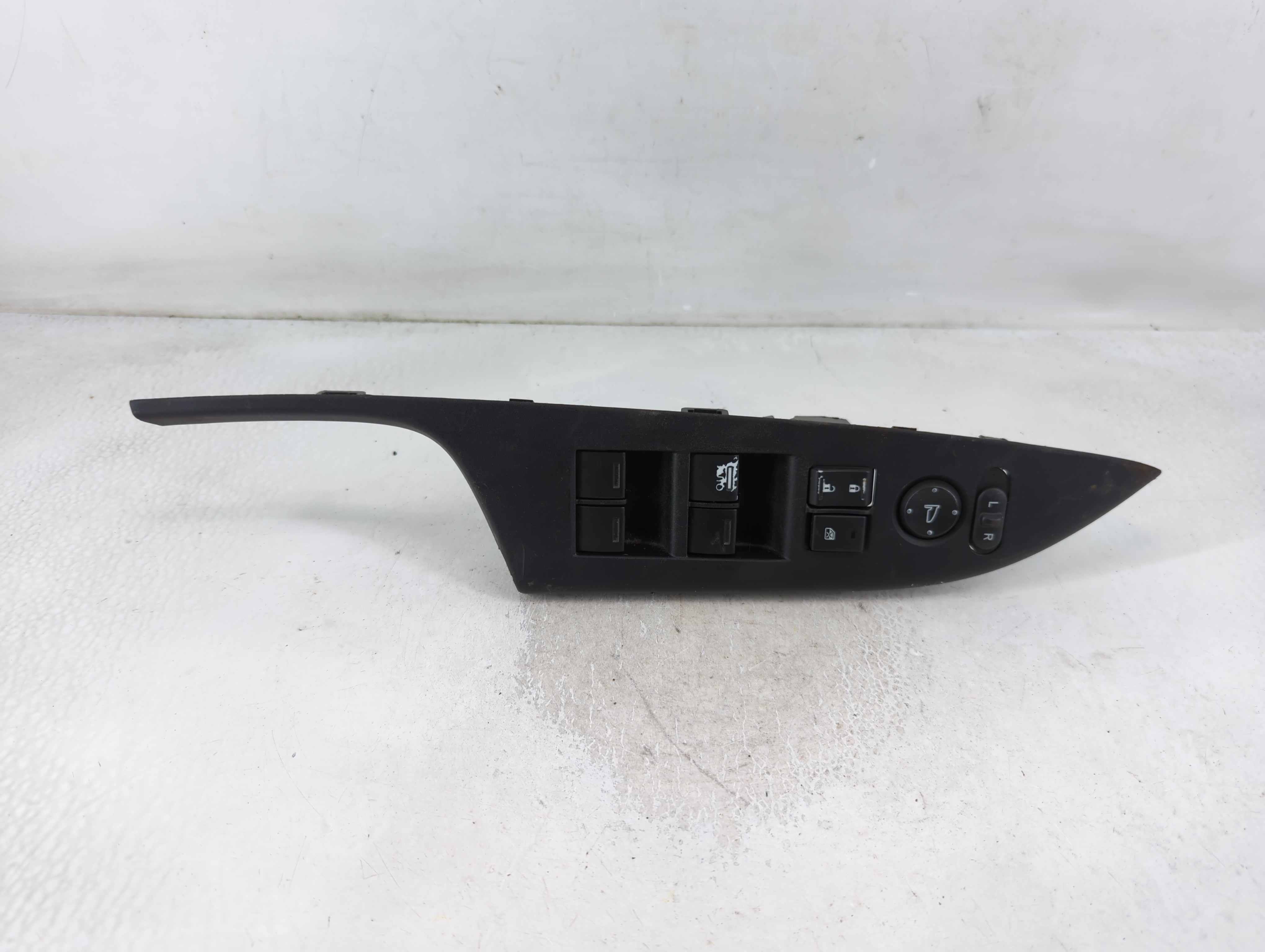 2013-2017 Honda Accord Driver Left Door Master Power Window Switch 850989 - Oemusedautoparts1.com