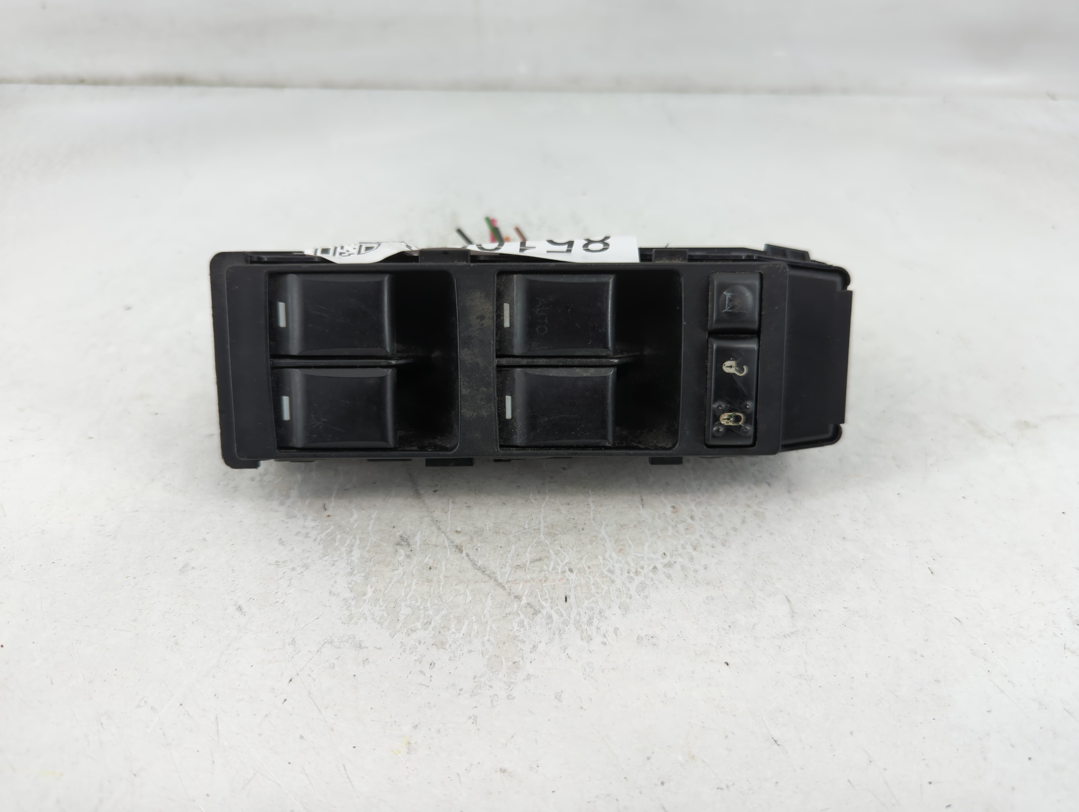 2006-2010 Jeep Grand Cherokee Driver Left Door Master Power Window Switch 851032 - Oemusedautoparts1.com