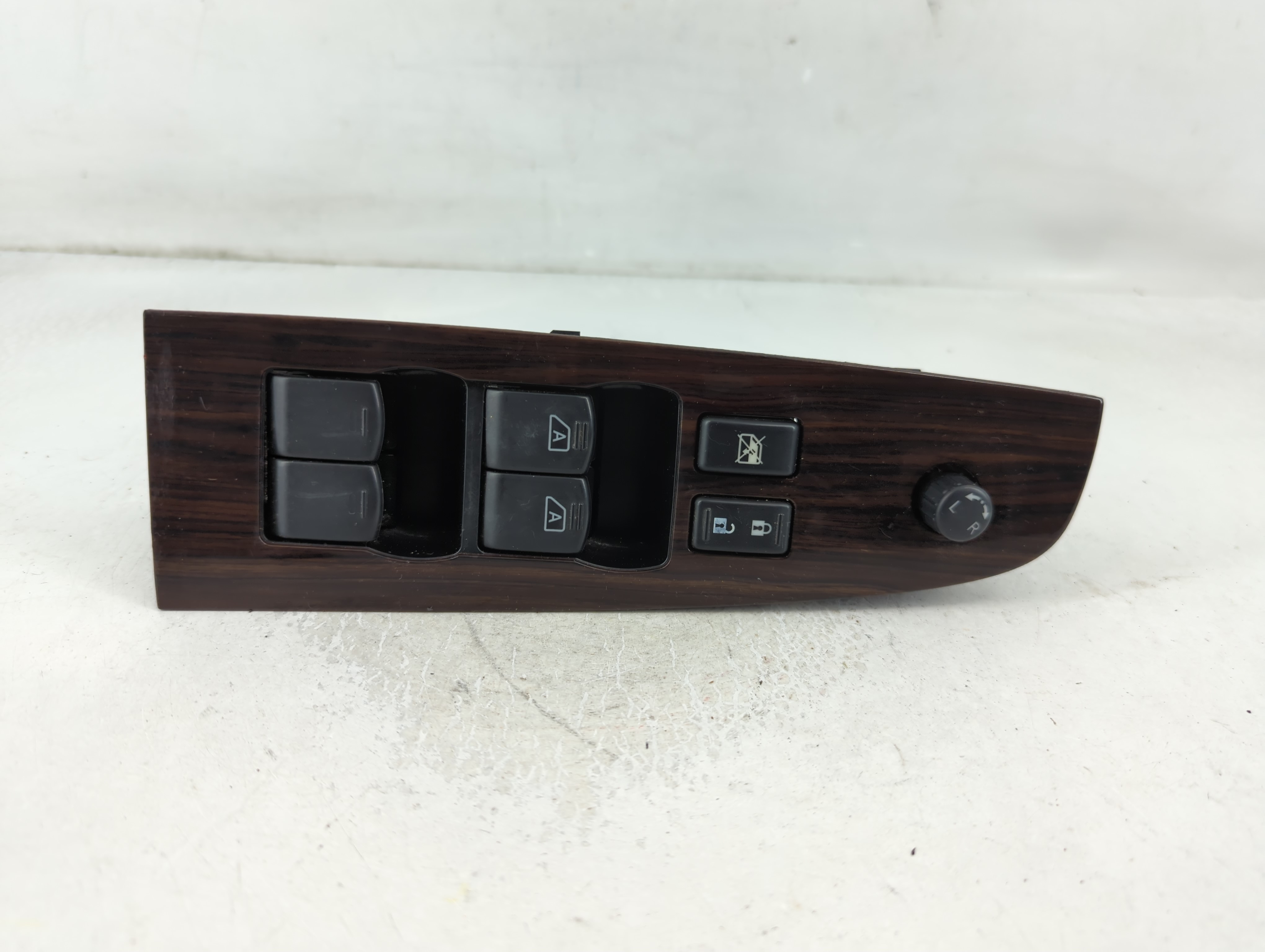 2007-2012 Nissan Altima Driver Left Door Master Power Window Switch 851044 - Oemusedautoparts1.com