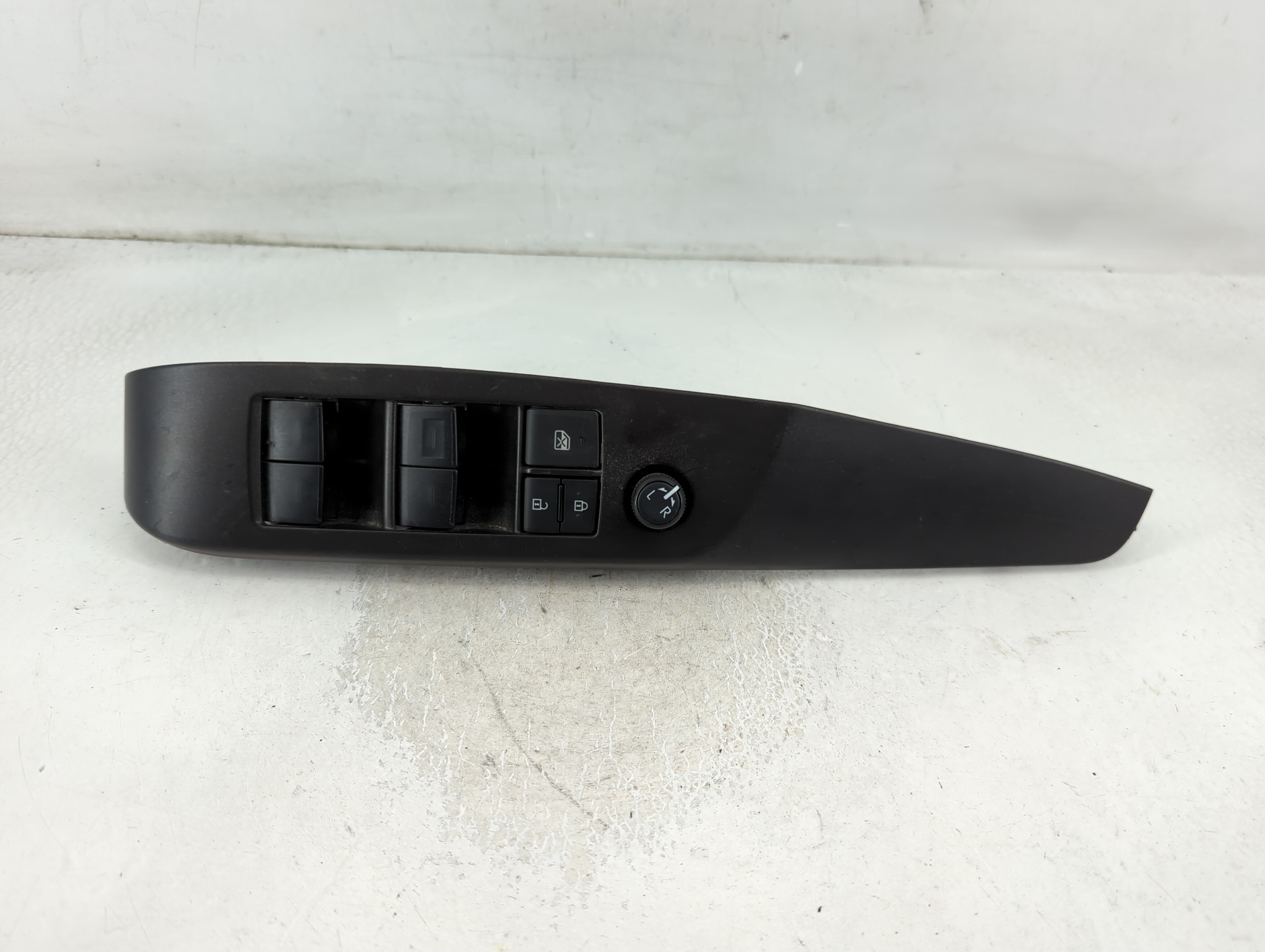 2018-2022 Toyota Camry Driver Left Door Master Power Window Switch 851045 - Oemusedautoparts1.com
