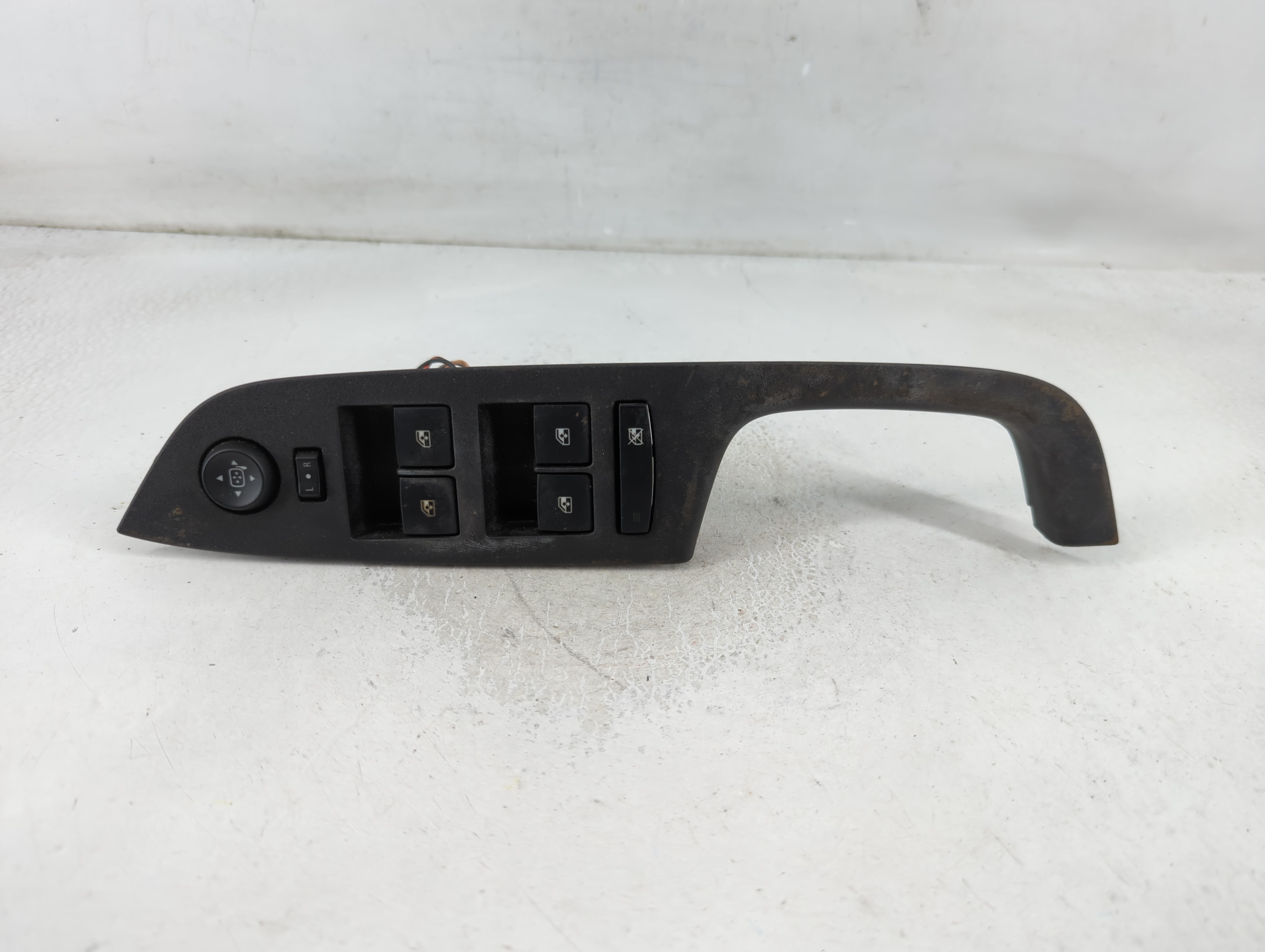Picture of 2010-2017 Chevrolet Equinox Driver Left Door Master Power Window Switch 851056
