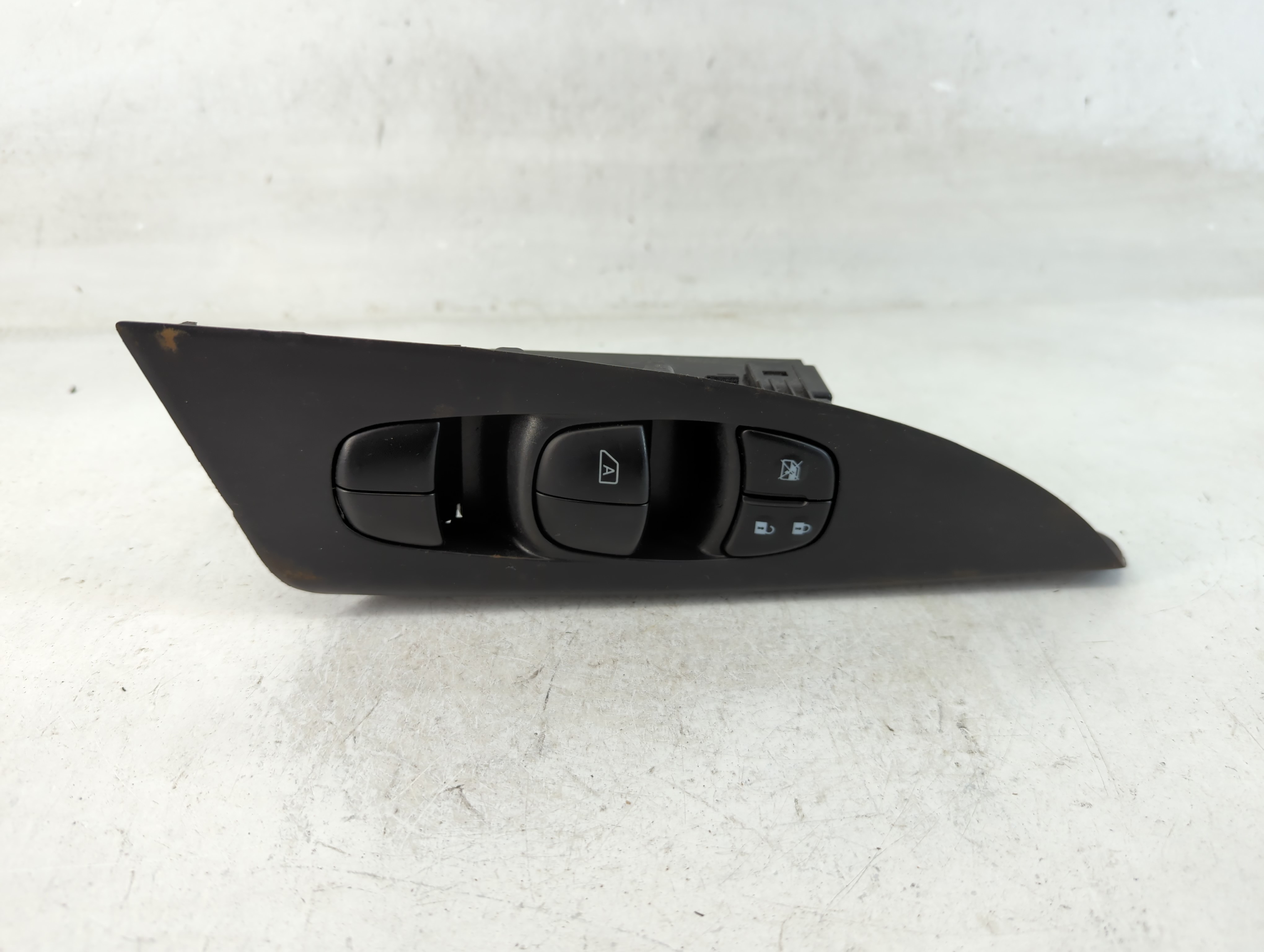 Picture of 2013-2019 Nissan Sentra Driver Left Door Master Power Window Switch 851090
