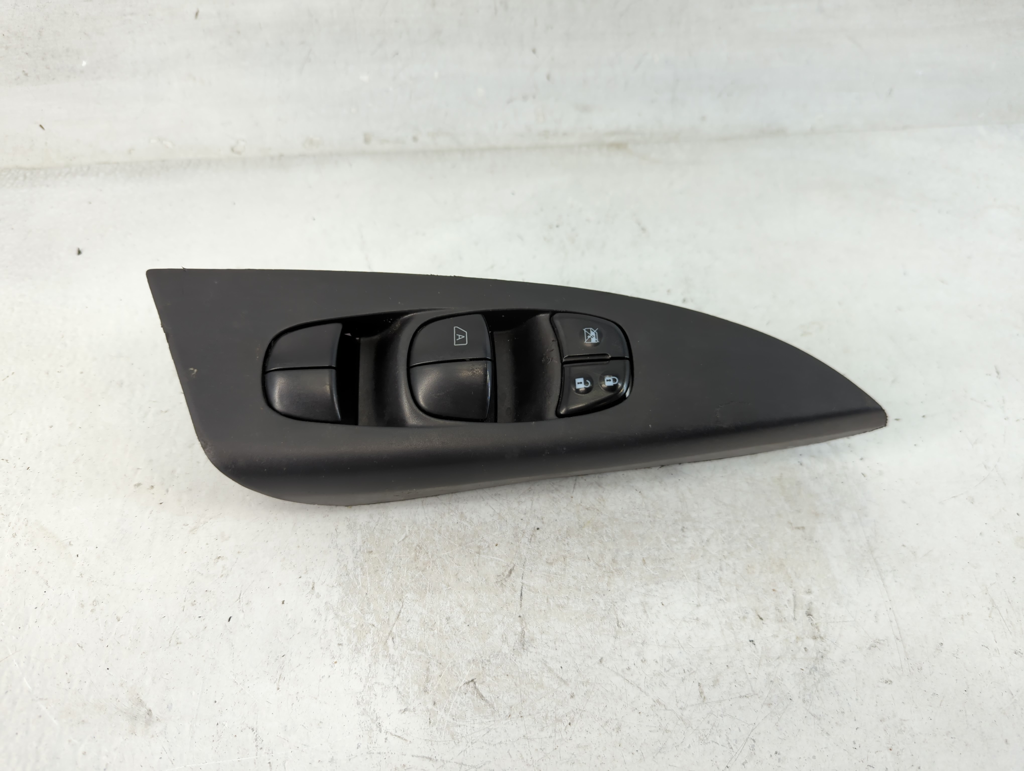 Picture of 2013-2019 Nissan Sentra Driver Left Door Master Power Window Switch 851110