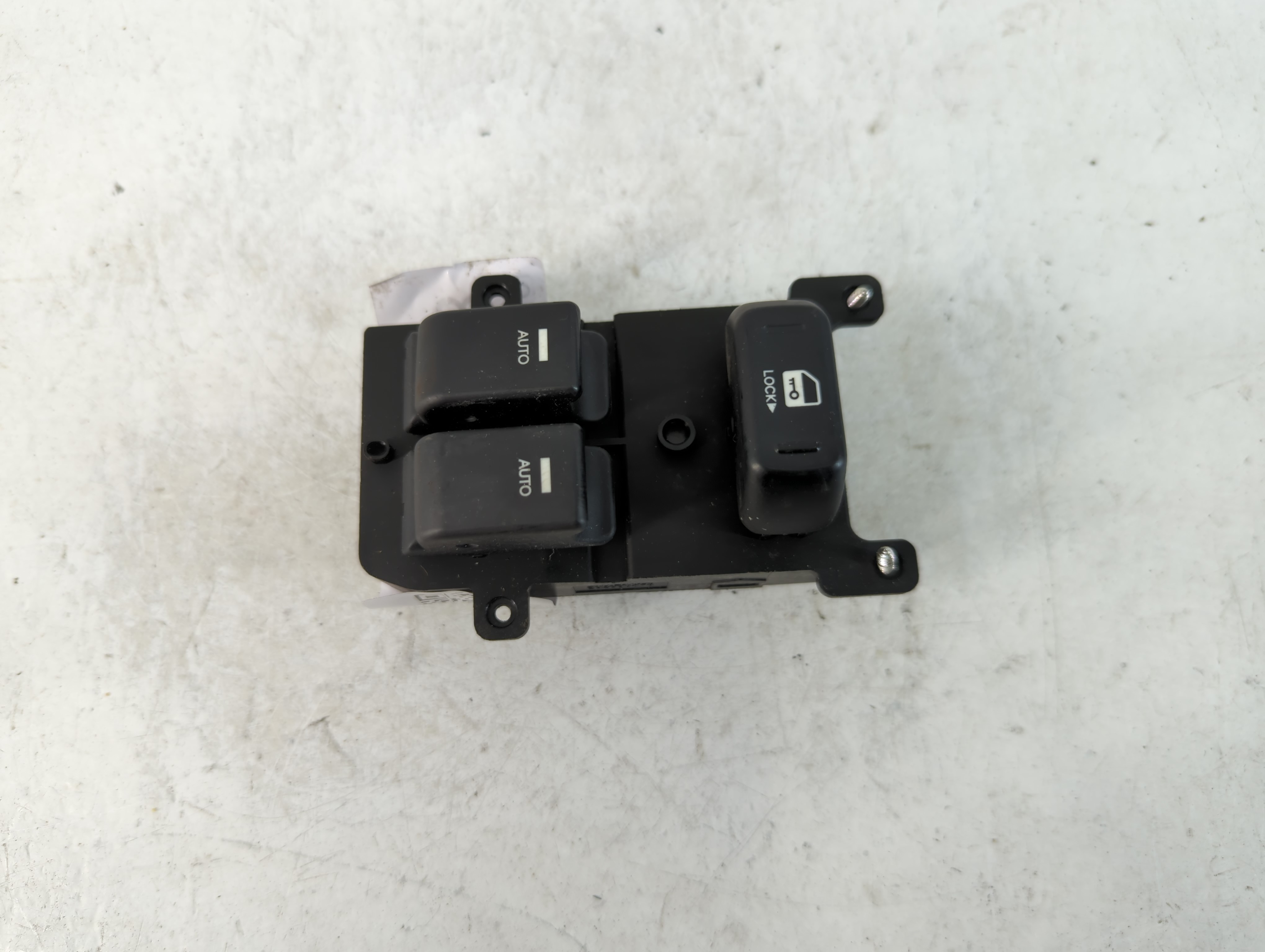 2009-2010 Hyundai Genesis Driver Left Door Master Power Window Switch 851111 - Oemusedautoparts1.com