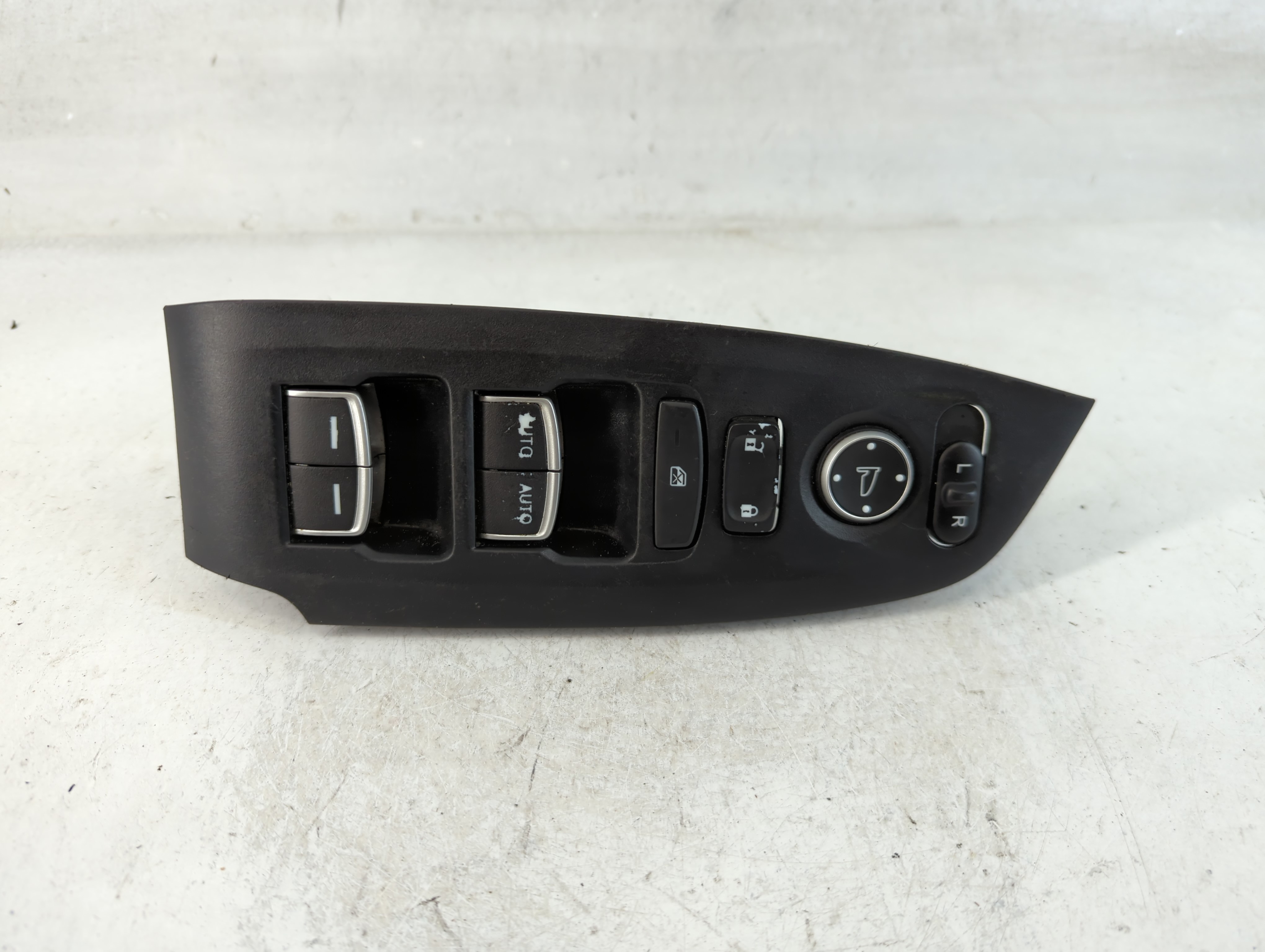 2018-2022 Honda Accord Driver Left Door Master Power Window Switch 851113 - Oemusedautoparts1.com