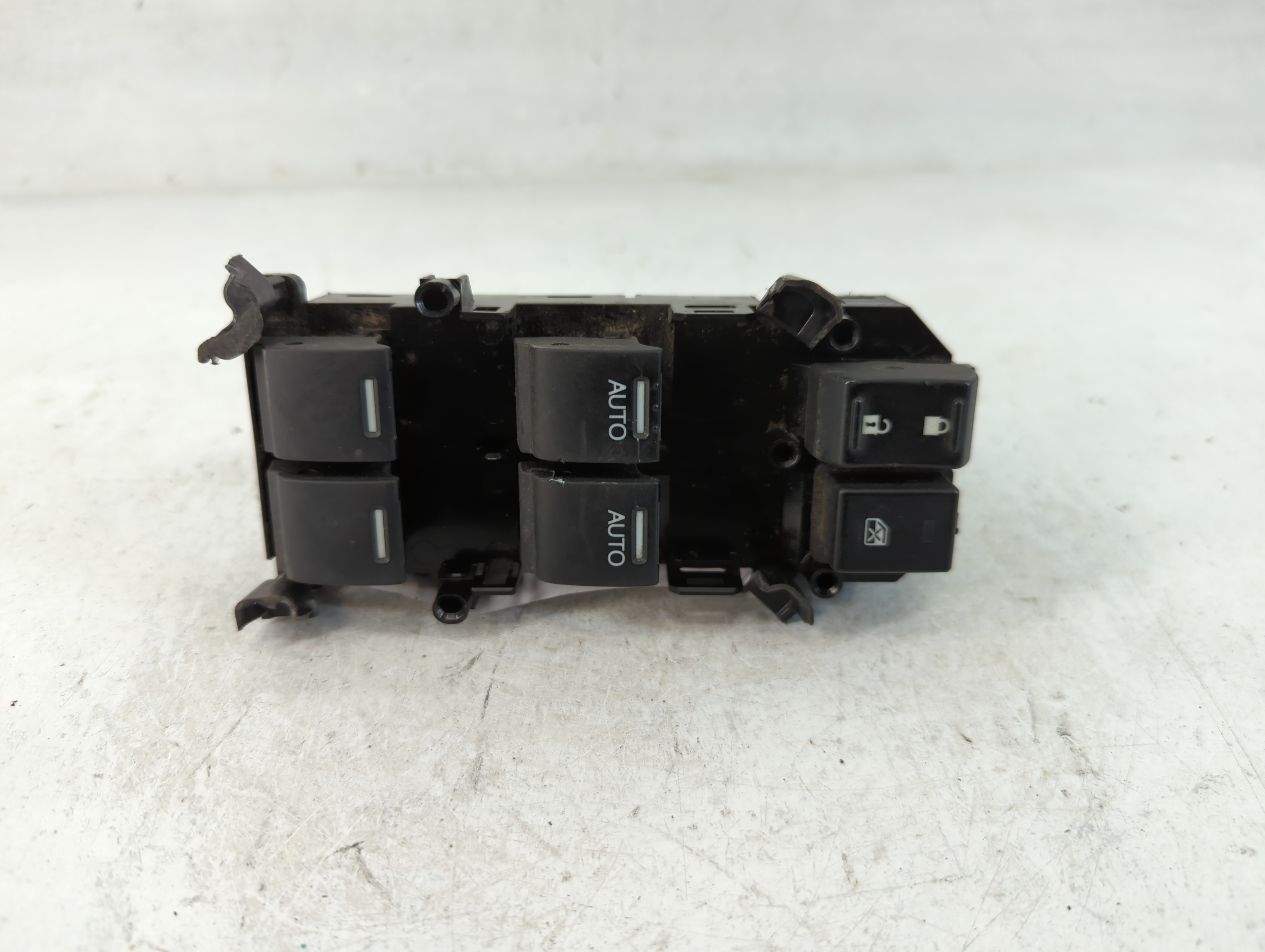Picture of 2016-2018 Honda Pilot Driver Left Door Master Power Window Switch 851119
