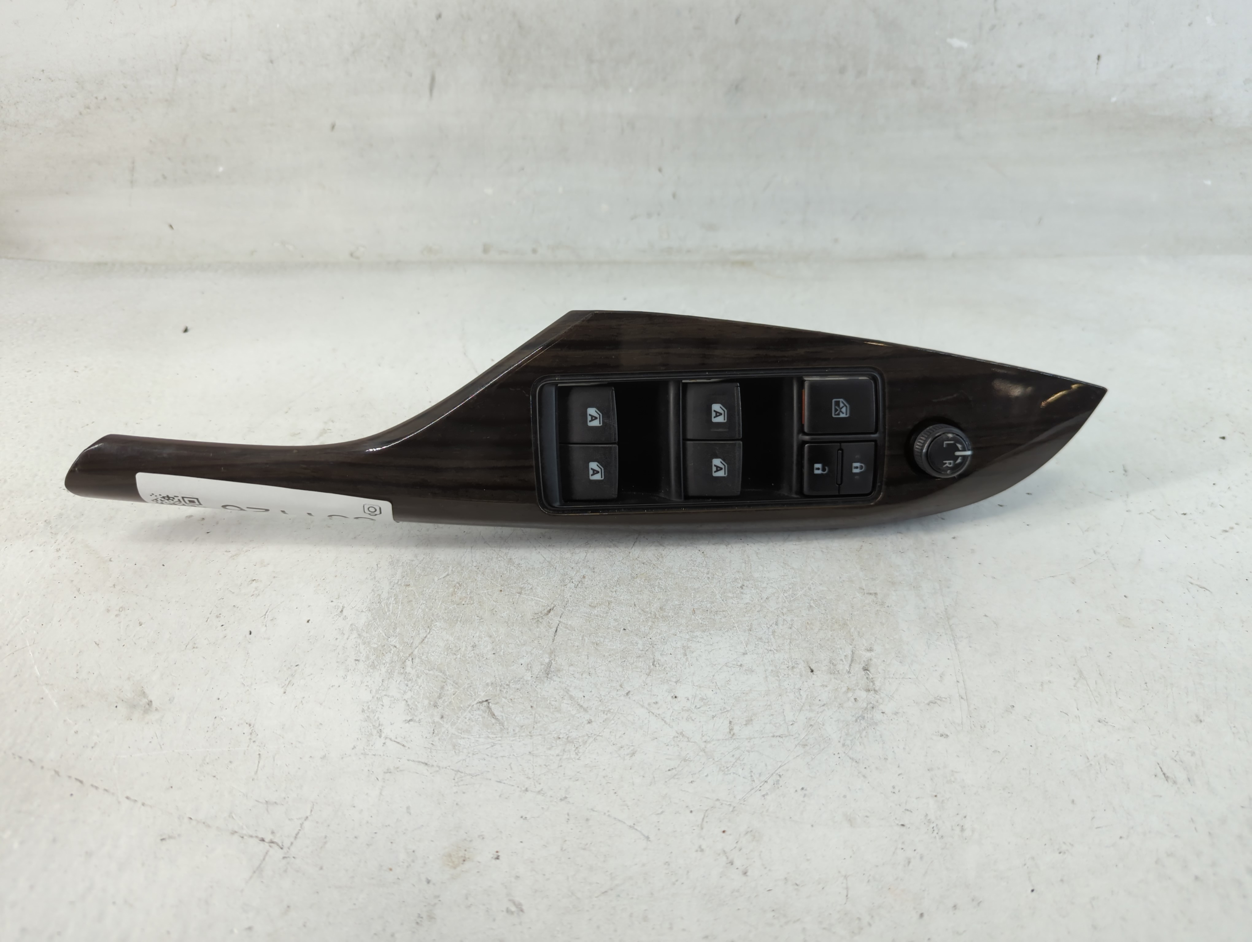 2015-2020 Toyota Sienna Driver Left Door Master Power Window Switch 851126 - Oemusedautoparts1.com
