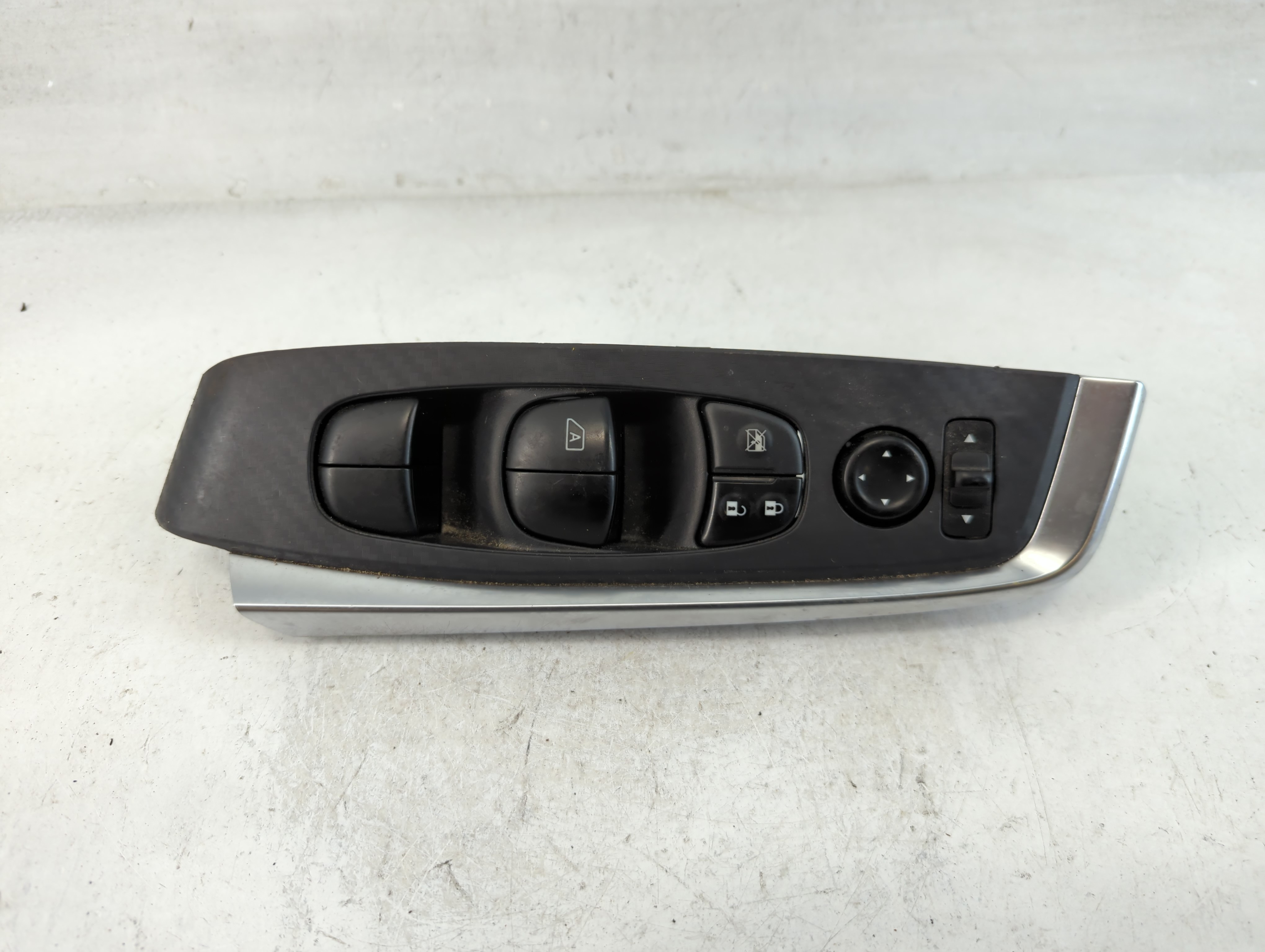 2020-2022 Nissan Sentra Driver Left Door Master Power Window Switch 851152 - Oemusedautoparts1.com