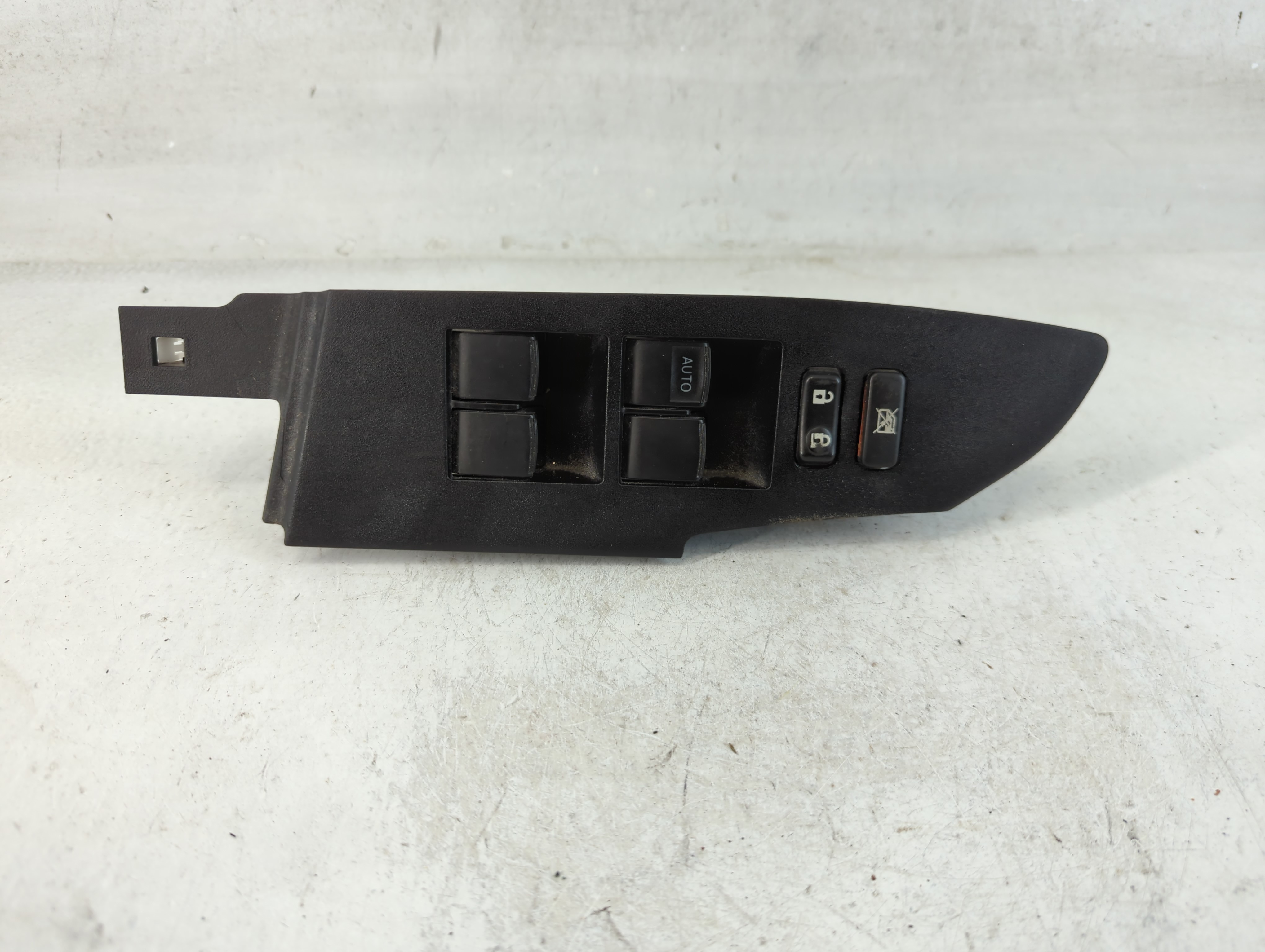 2014-2019 Toyota Corolla Driver Left Door Master Power Window Switch 851163 - Oemusedautoparts1.com