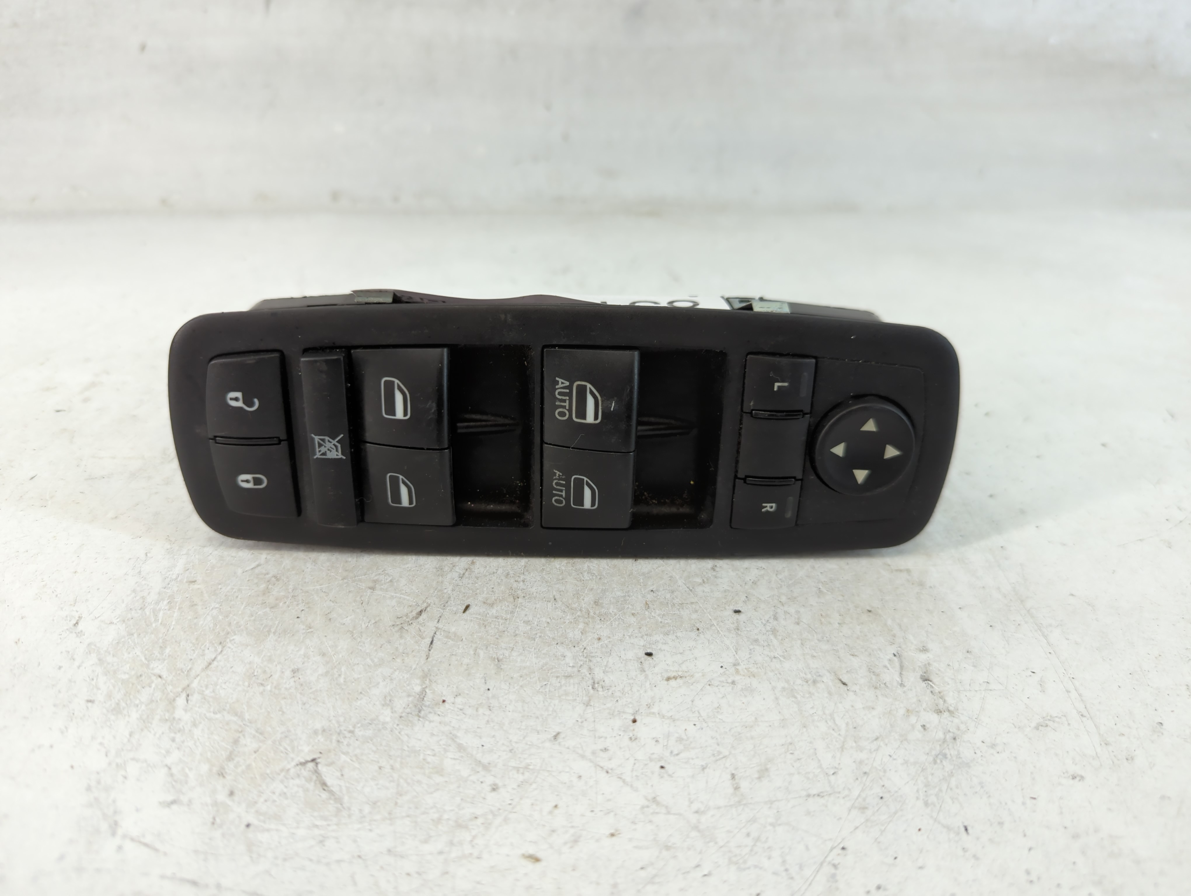 2015-2017 Chrysler 200 Driver Left Door Master Power Window Switch 851193 - Oemusedautoparts1.com