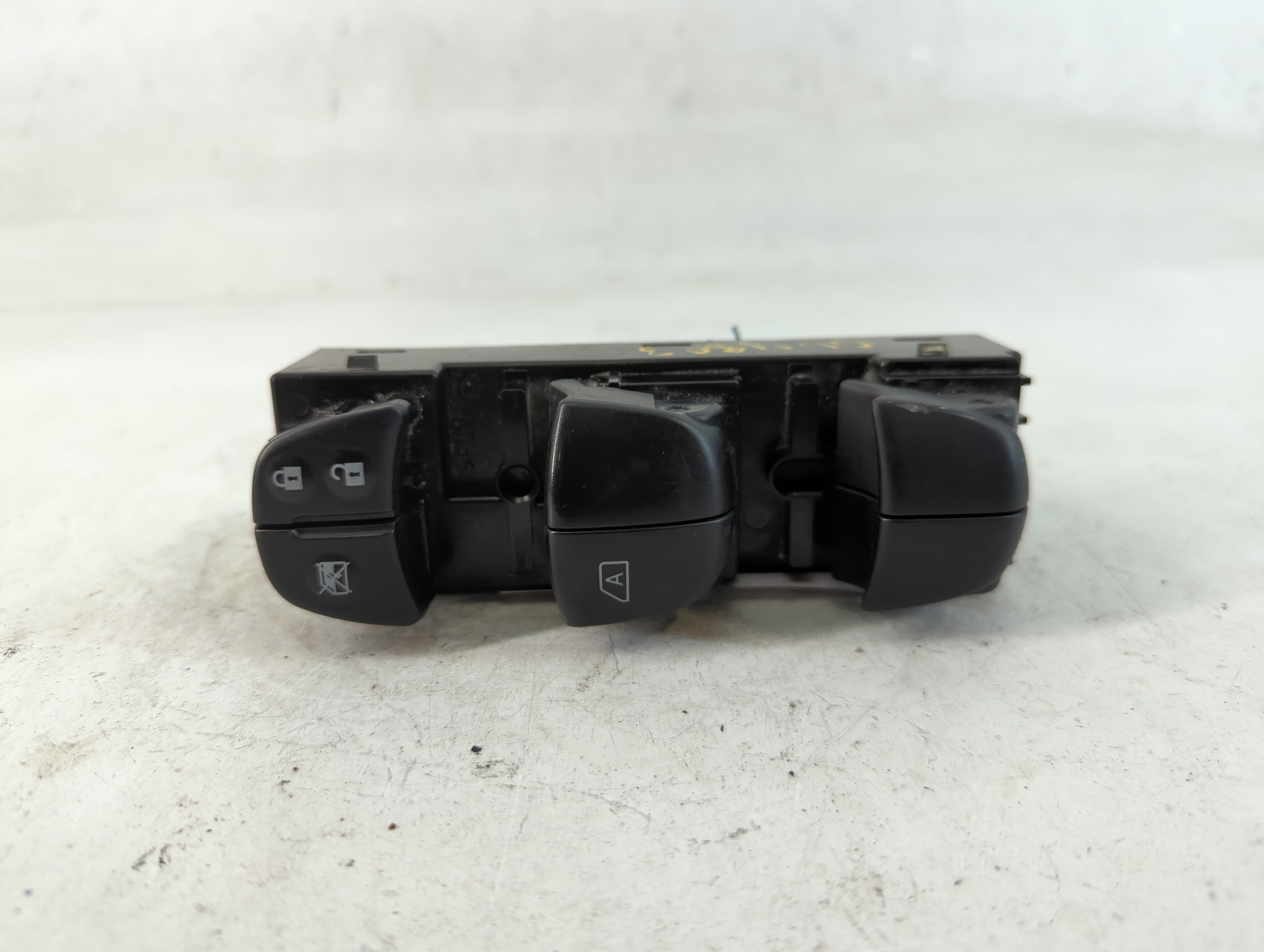 2013-2019 Nissan Sentra Driver Left Door Master Power Window Switch 851222 - Oemusedautoparts1.com
