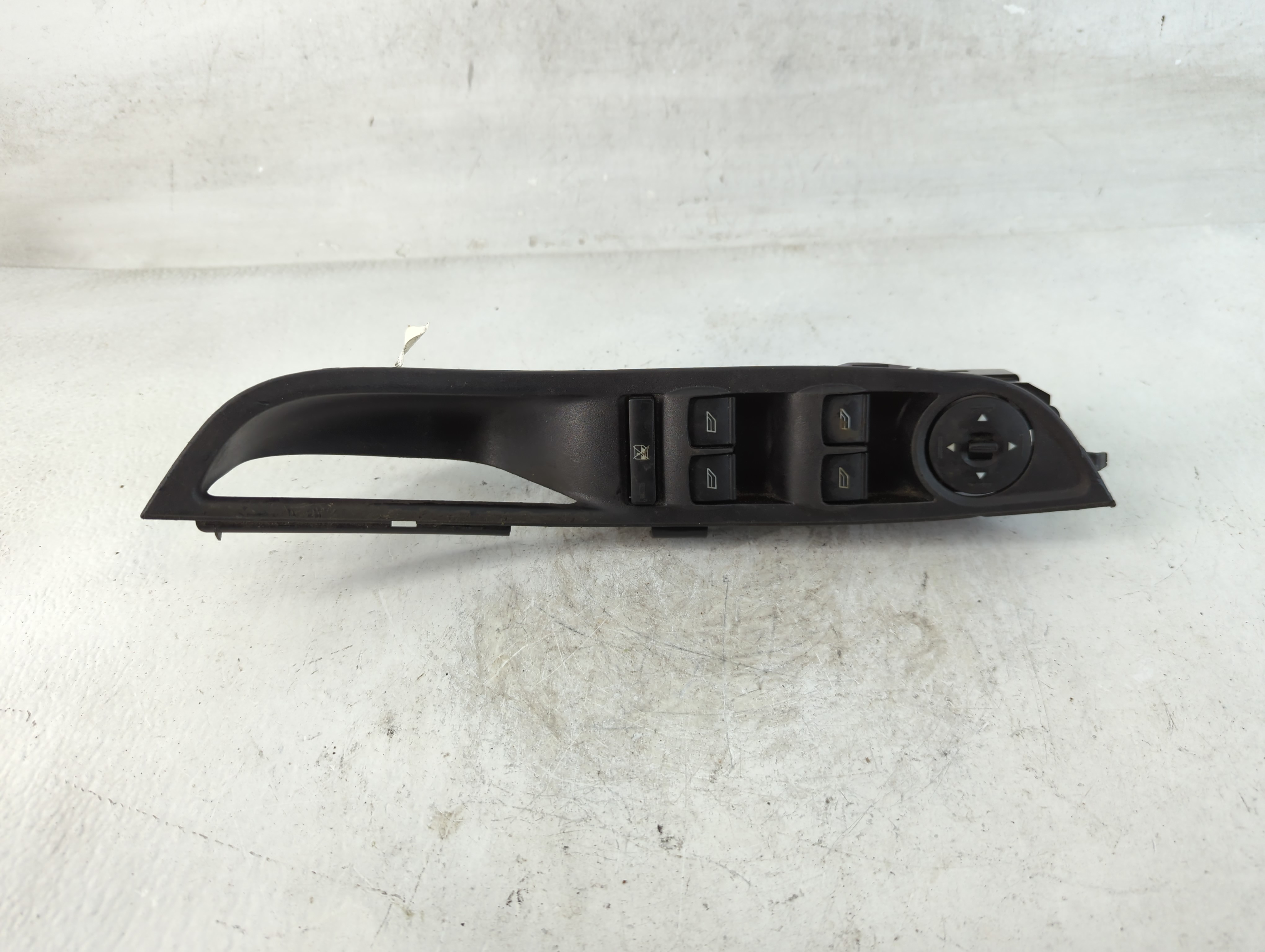 2015-2018 Ford Focus Driver Left Door Master Power Window Switch 851238 - Oemusedautoparts1.com