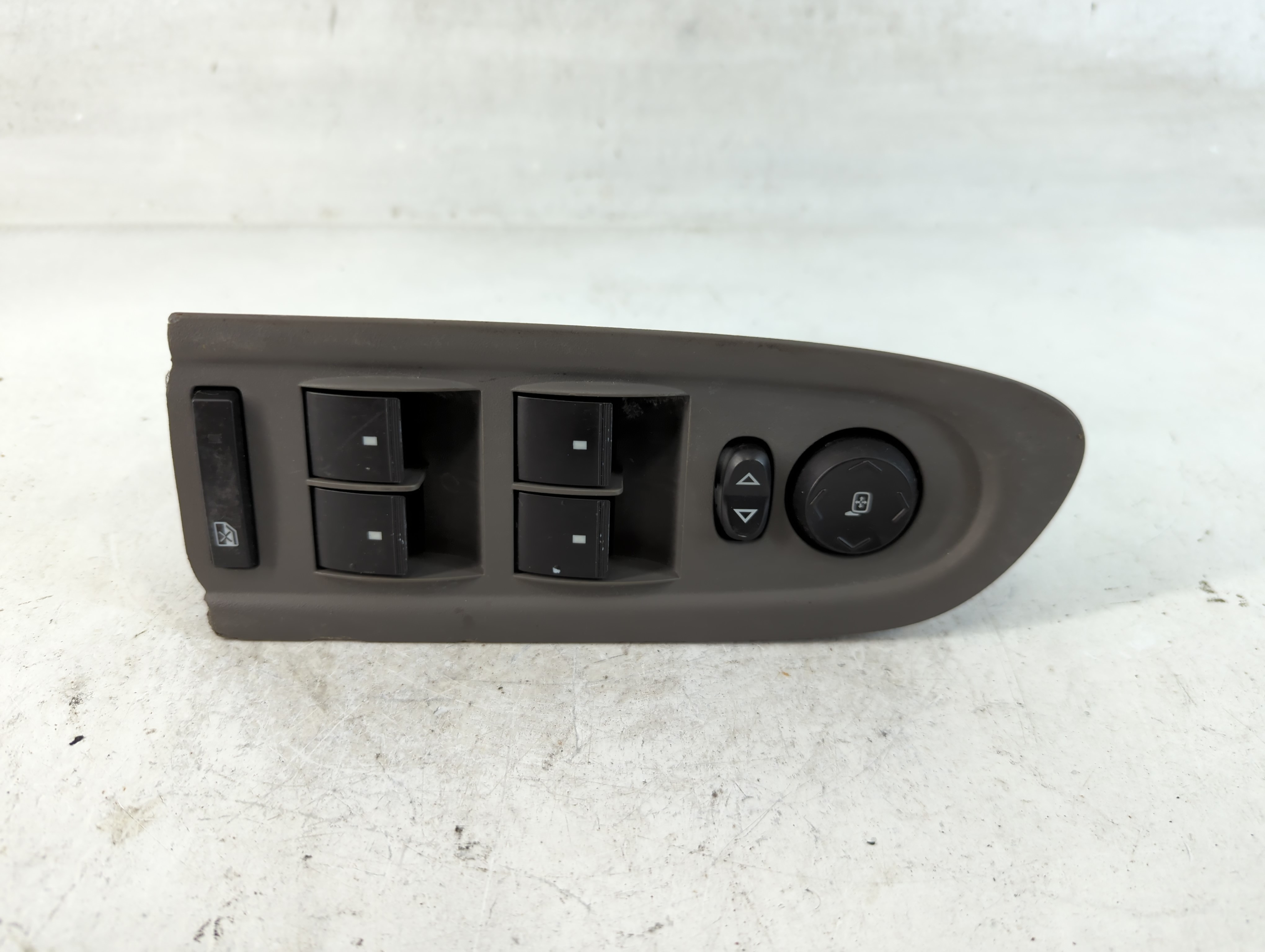 Picture of 2009-2017 Chevrolet Traverse Driver Left Door Master Power Window Switch 851275