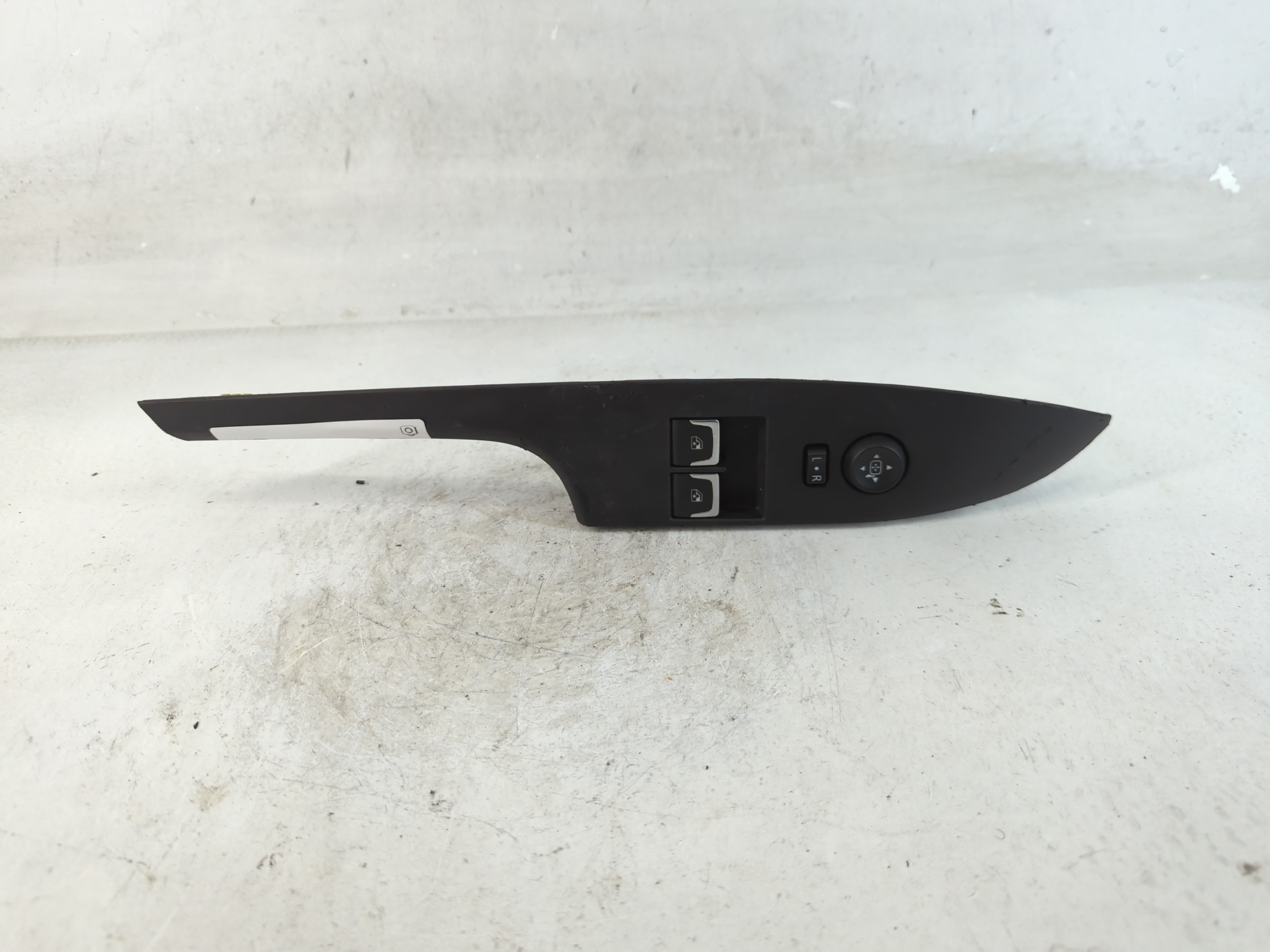 2015-2018 Cadillac Ats Driver Left Door Master Power Window Switch 851276 - Oemusedautoparts1.com