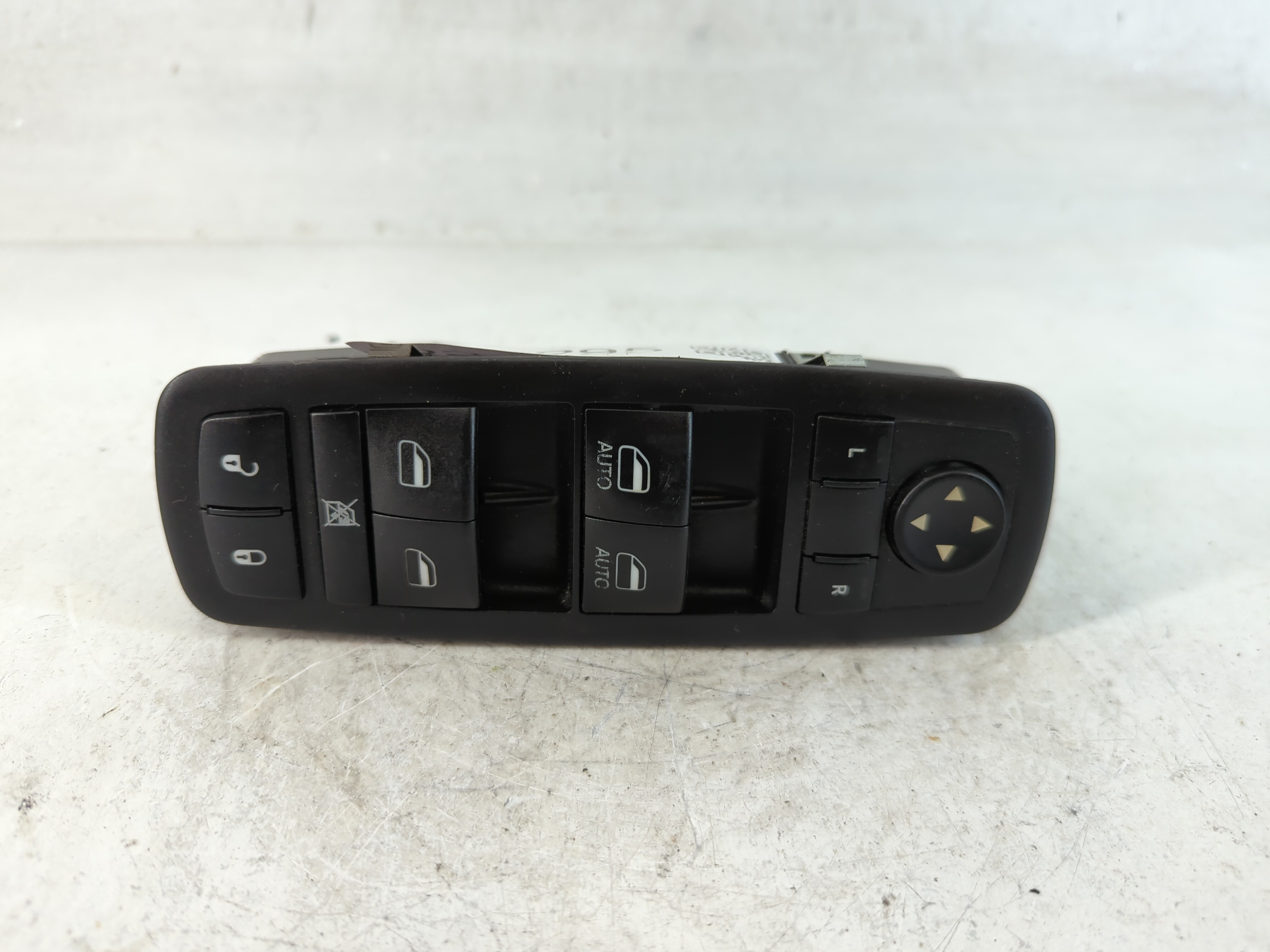 Dodge Ram 1500 Driver Left Door Master Power Window Switch 56046823ae 851295 - Oemusedautoparts1.com