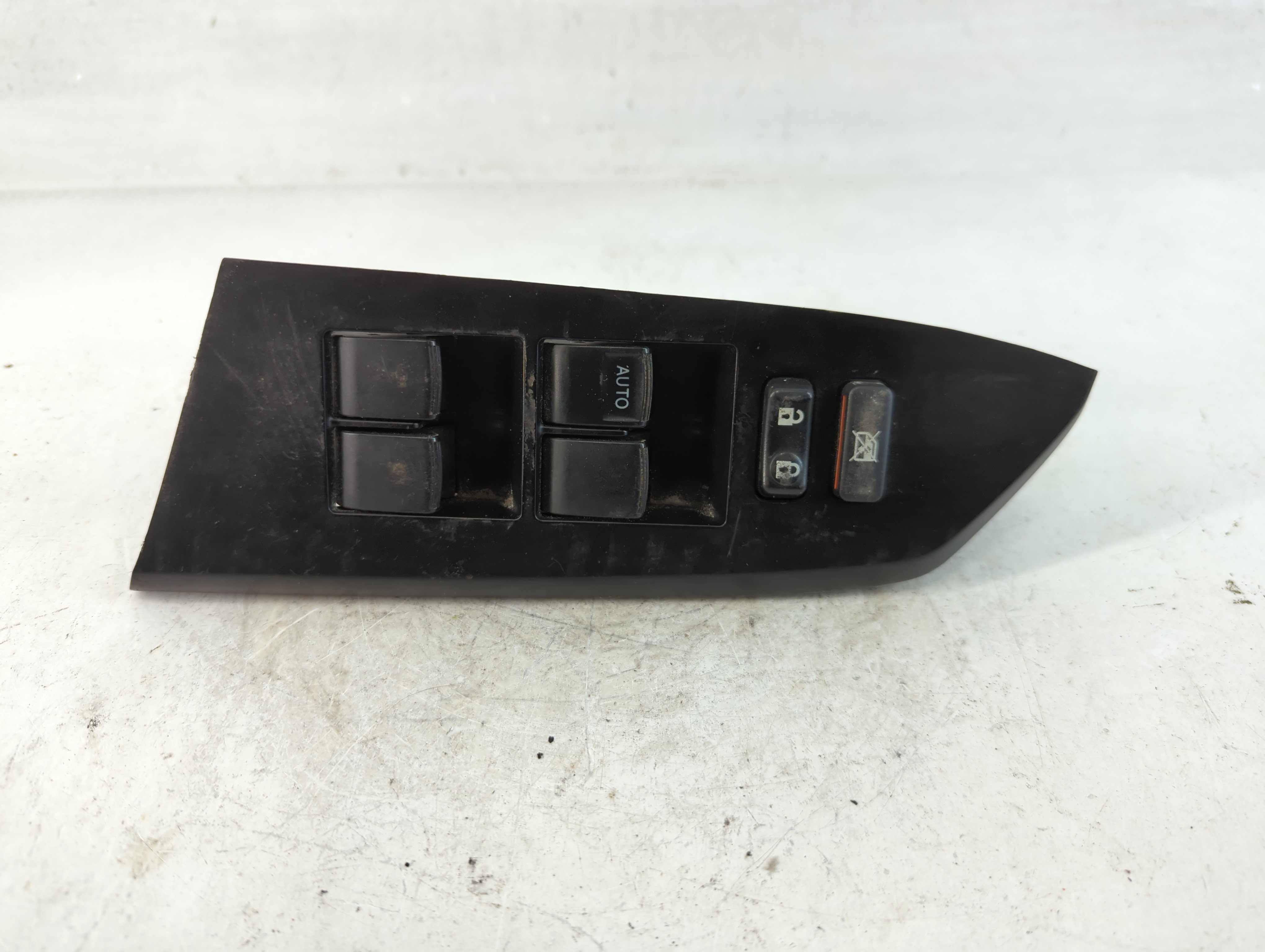 Picture of 2014-2017 Toyota Tundra Driver Left Door Master Power Window Switch 851319