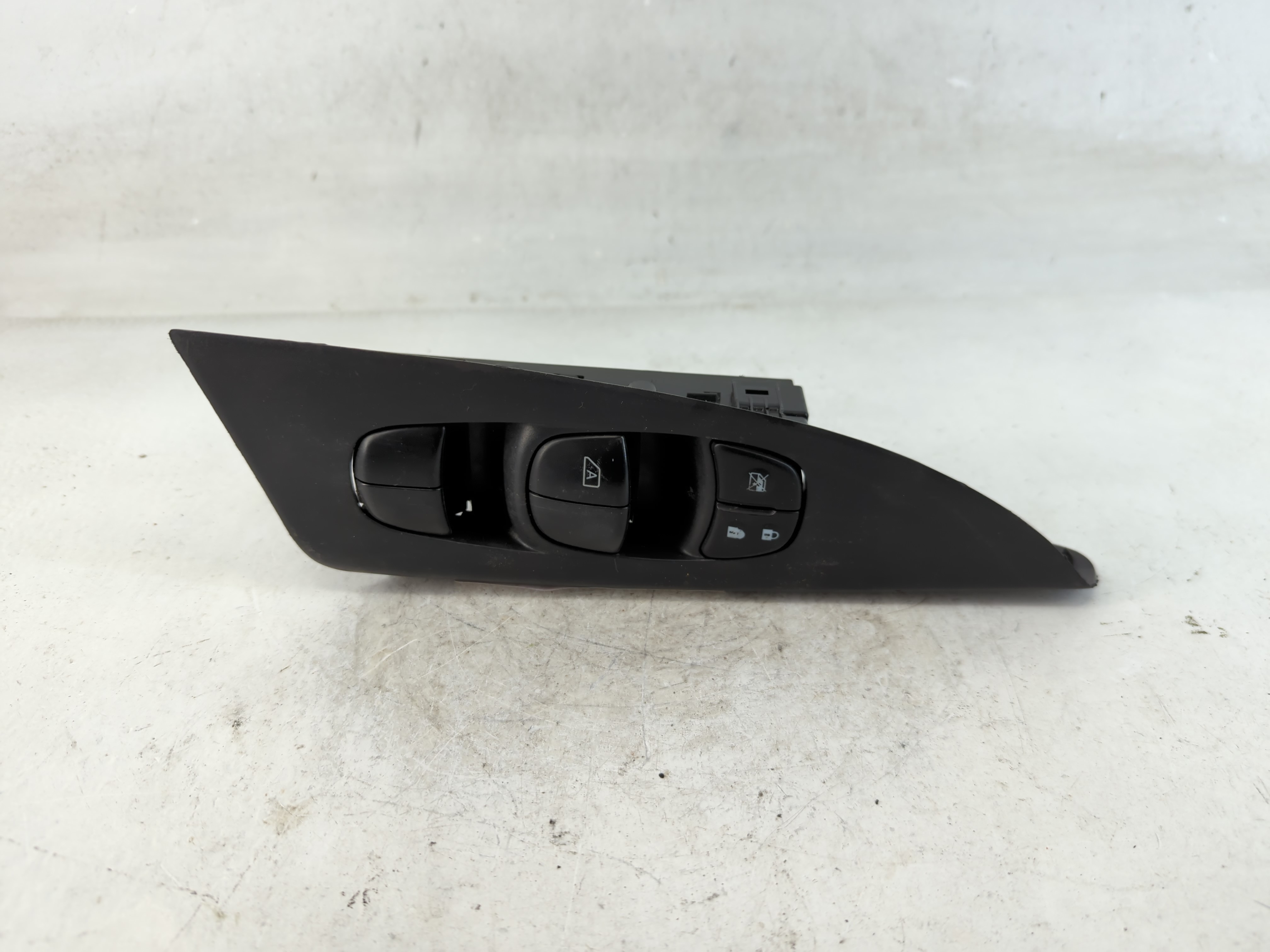 2015-2020 Toyota Sienna Driver Left Door Master Power Window Switch 851324 - Oemusedautoparts1.com