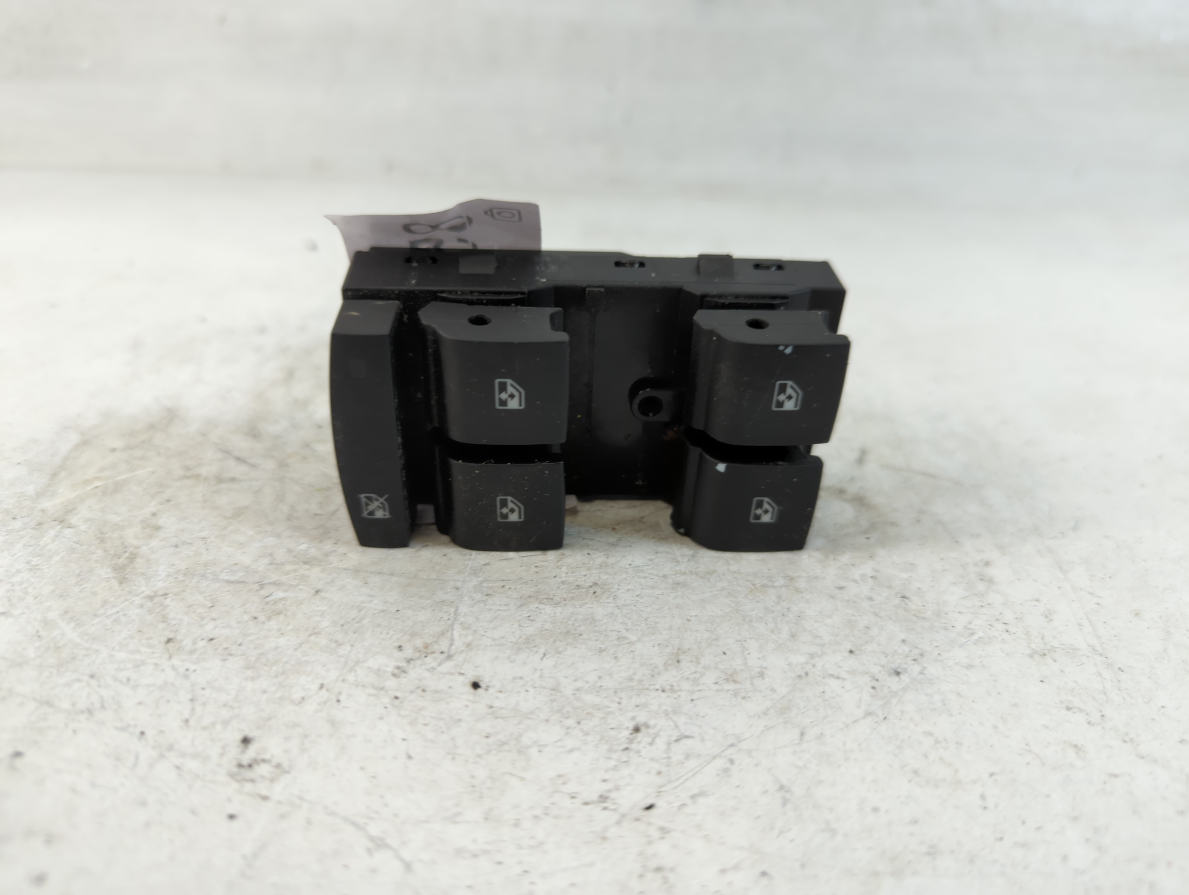 2017-2021 Chevrolet Trax Driver Left Door Master Power Window Switch 851337 - Oemusedautoparts1.com