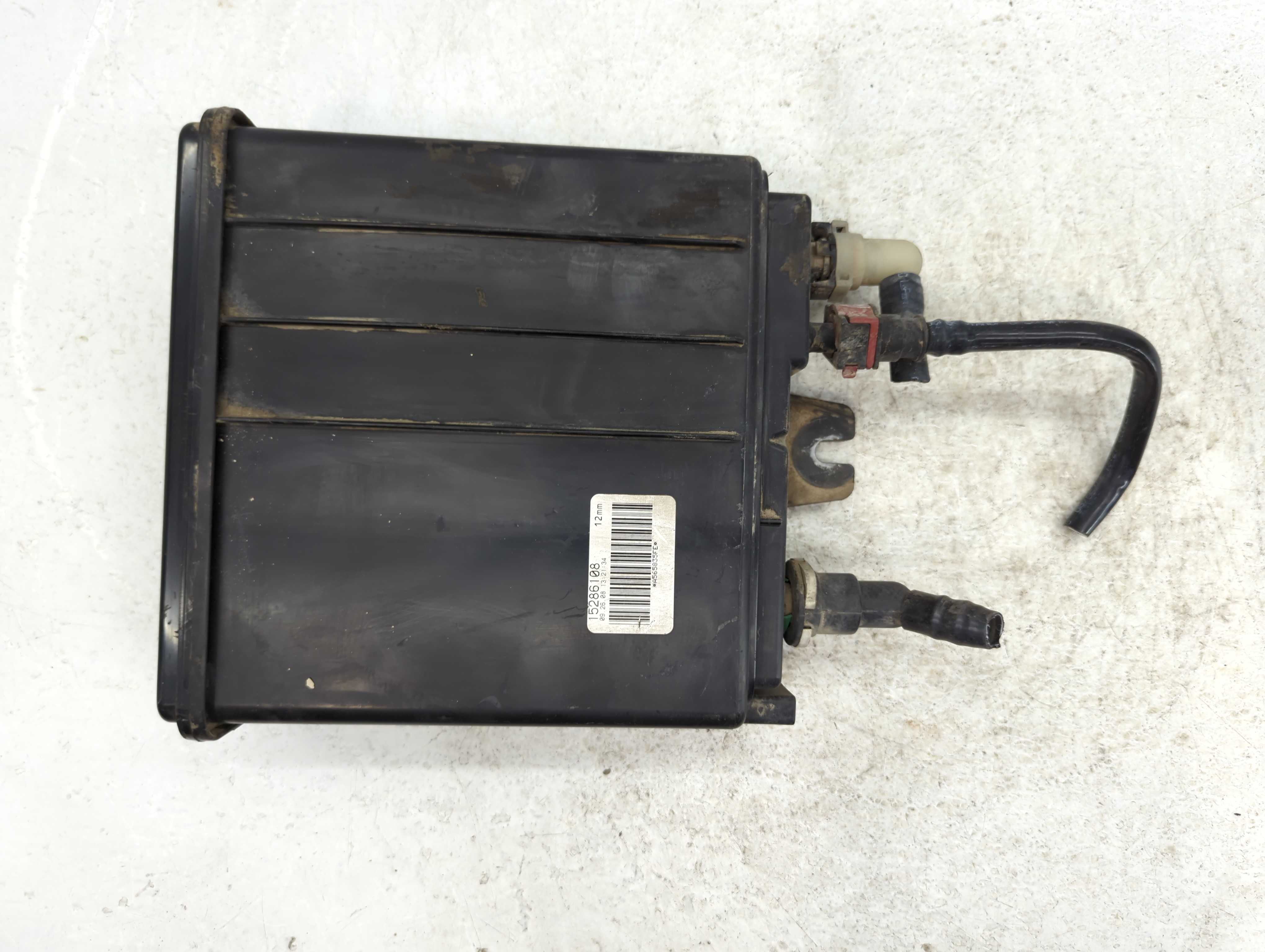 2009 Cadillac Escalade Fuel Vapor Charcoal Canister 851353 - Oemusedautoparts1.com