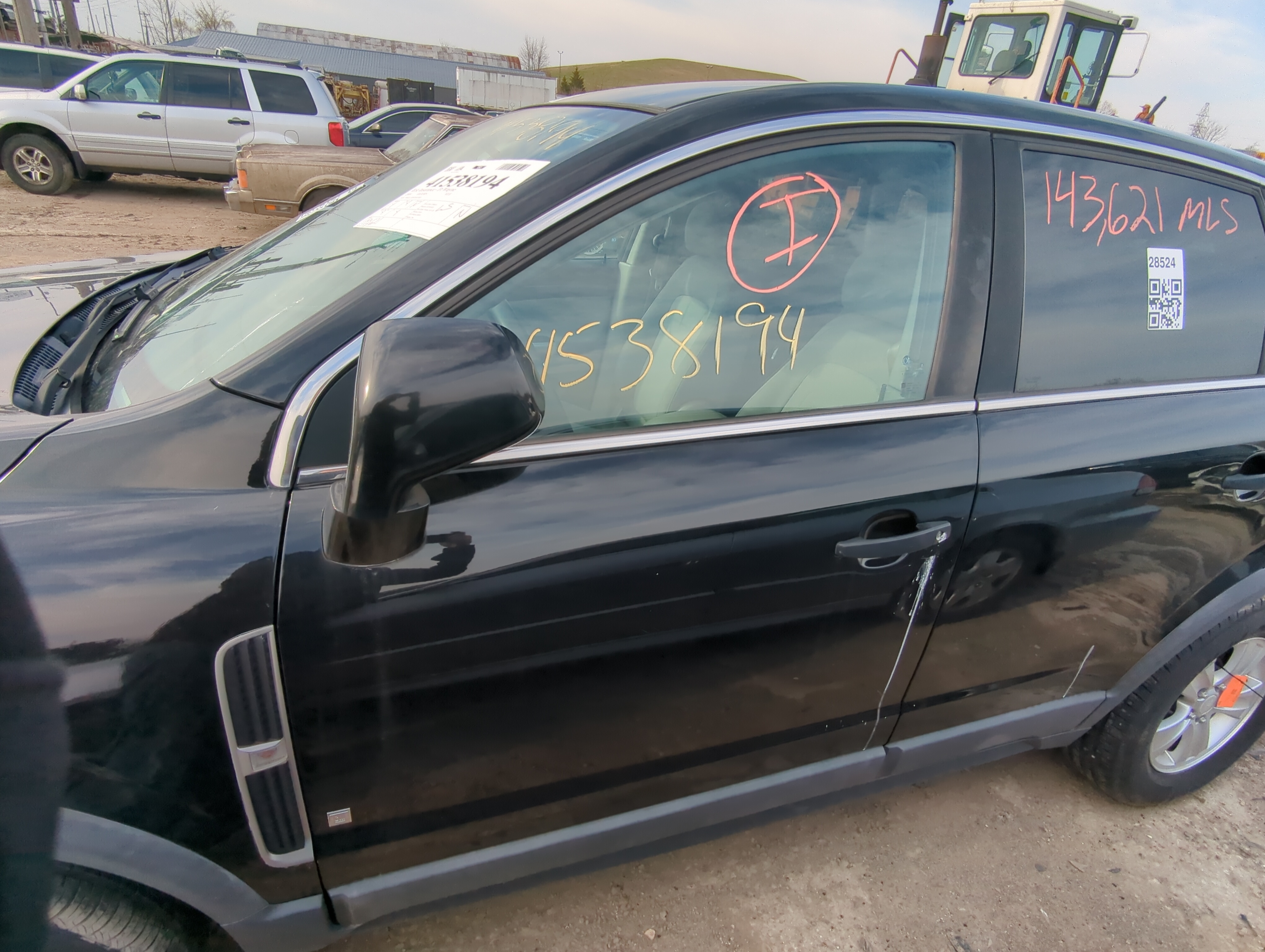 2008-2010 Saturn Vue Driver Front Door Oem 851403 - Oemusedautoparts1.com