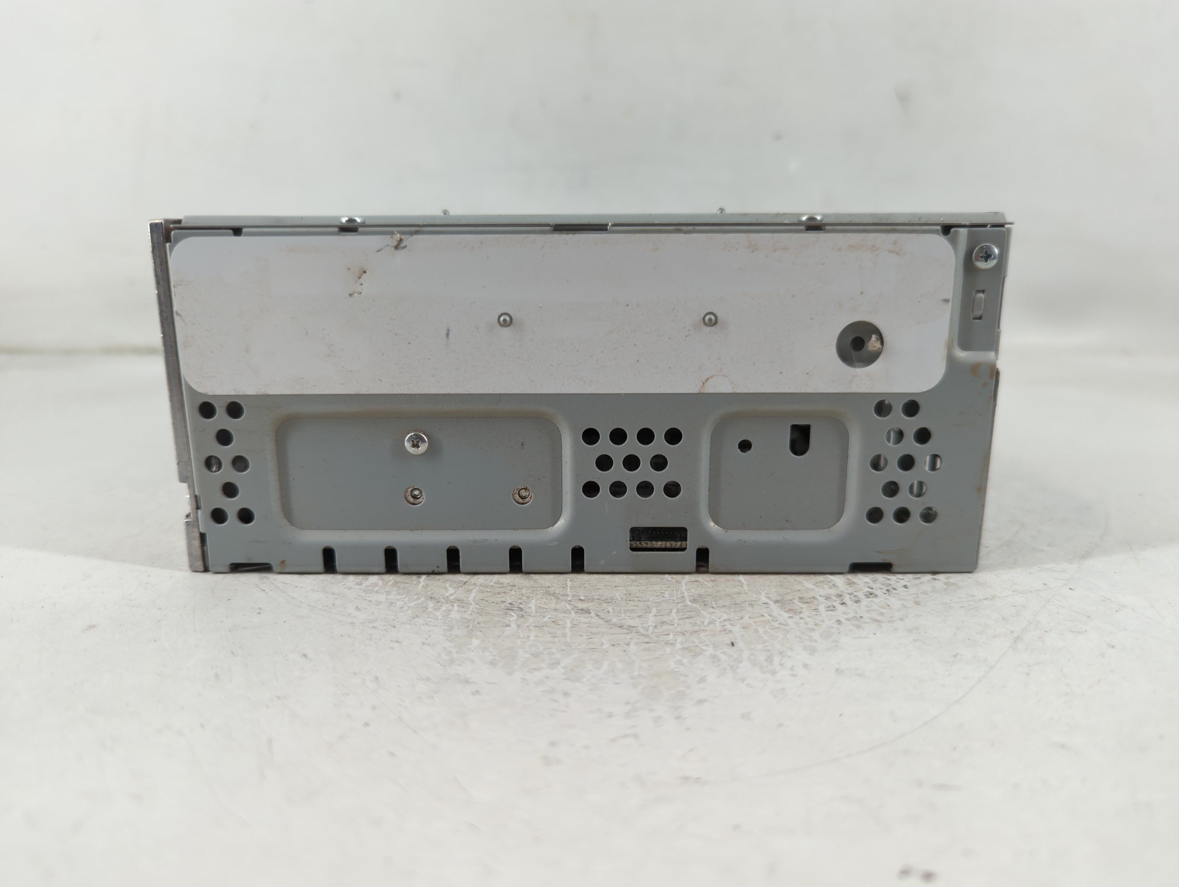 2016-2020 Ford Fusion Am Fm Cd Player Radio Receiver 851545 - Oemusedautoparts1.com