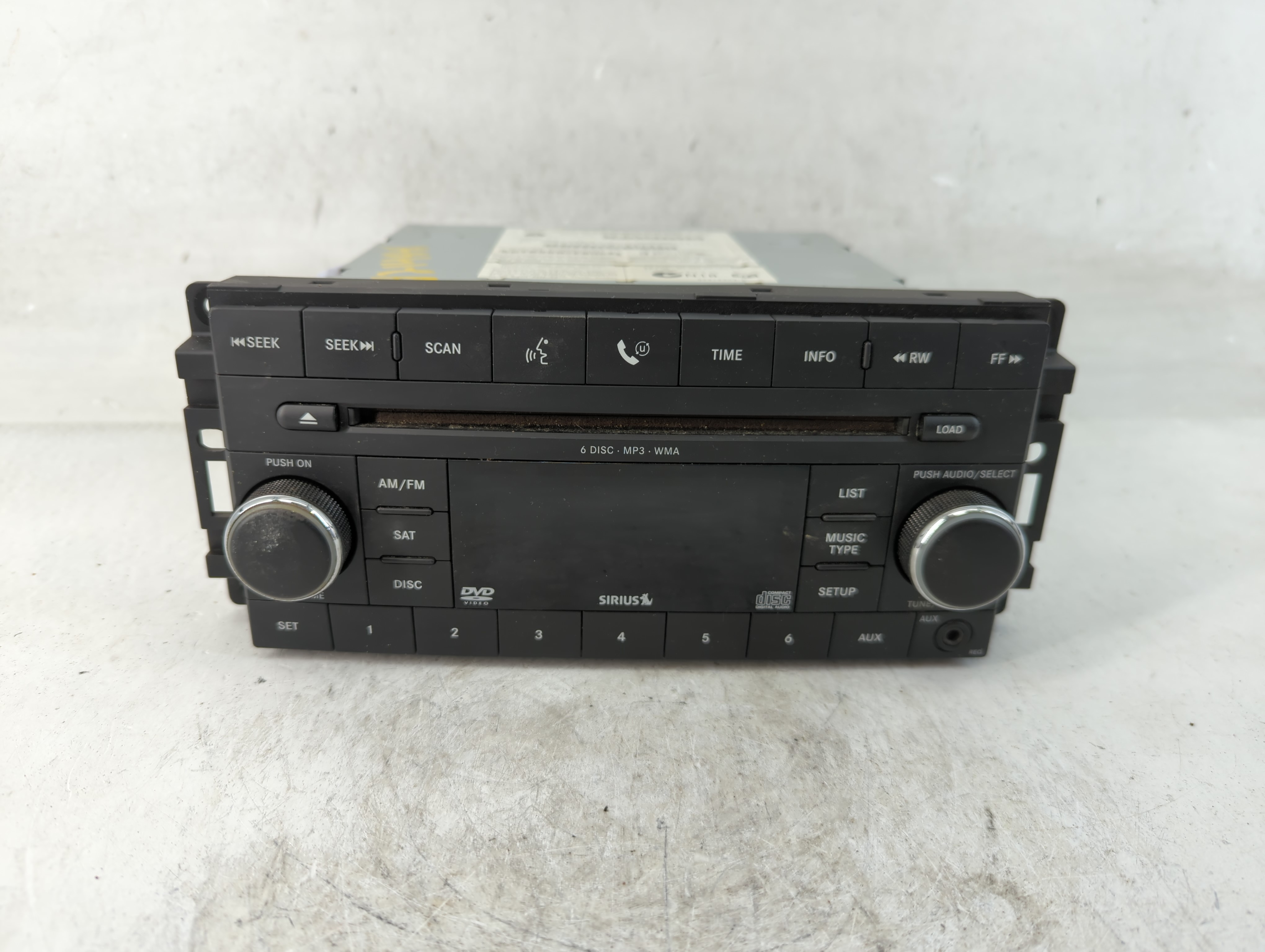 2007-2008 Chrysler Sebring Am Fm Cd Player Radio Receiver 851580 - Oemusedautoparts1.com