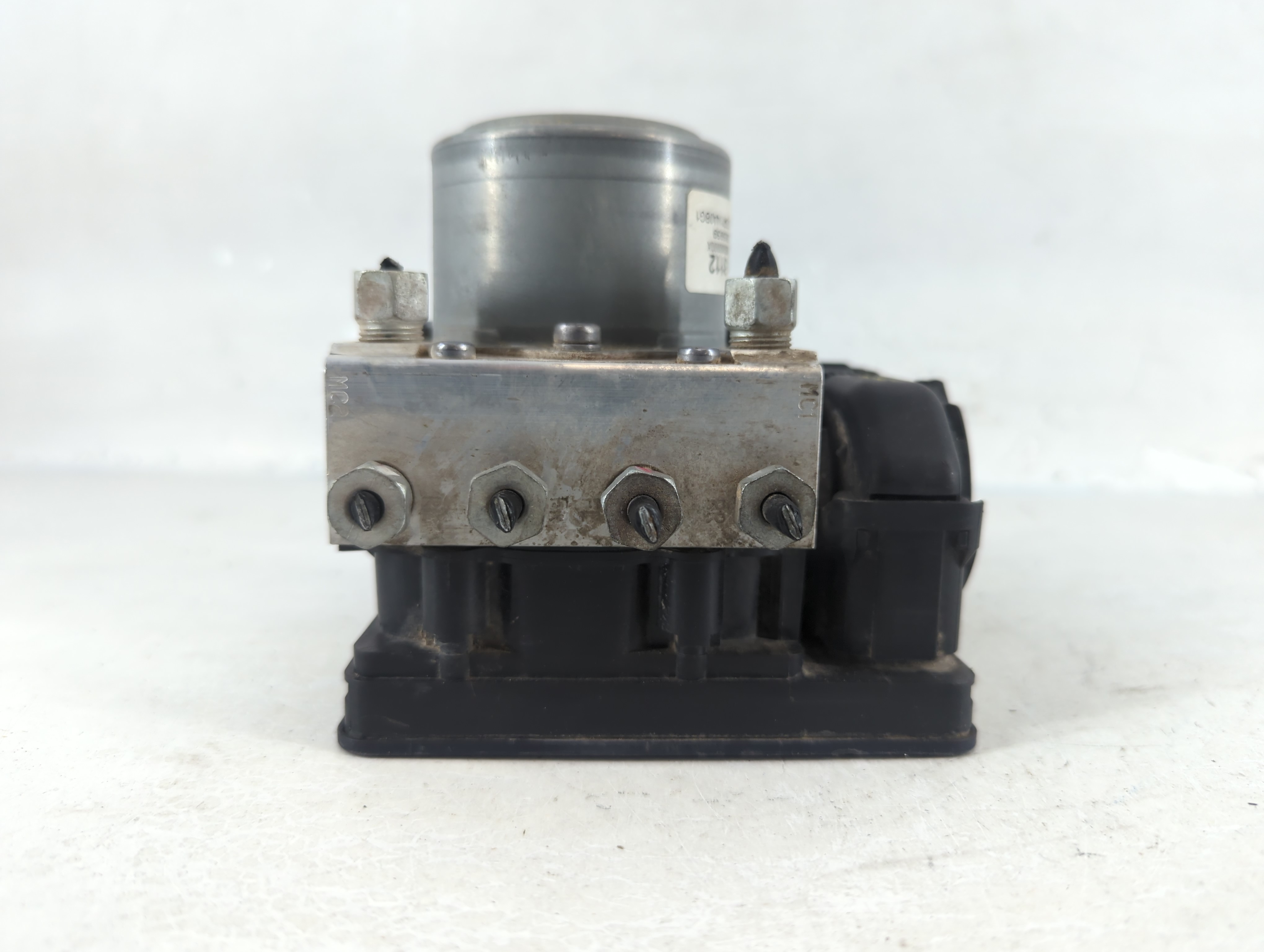 2016-2017 Buick Regal Abs Pump Control Module 851668 - Oemusedautoparts1.com