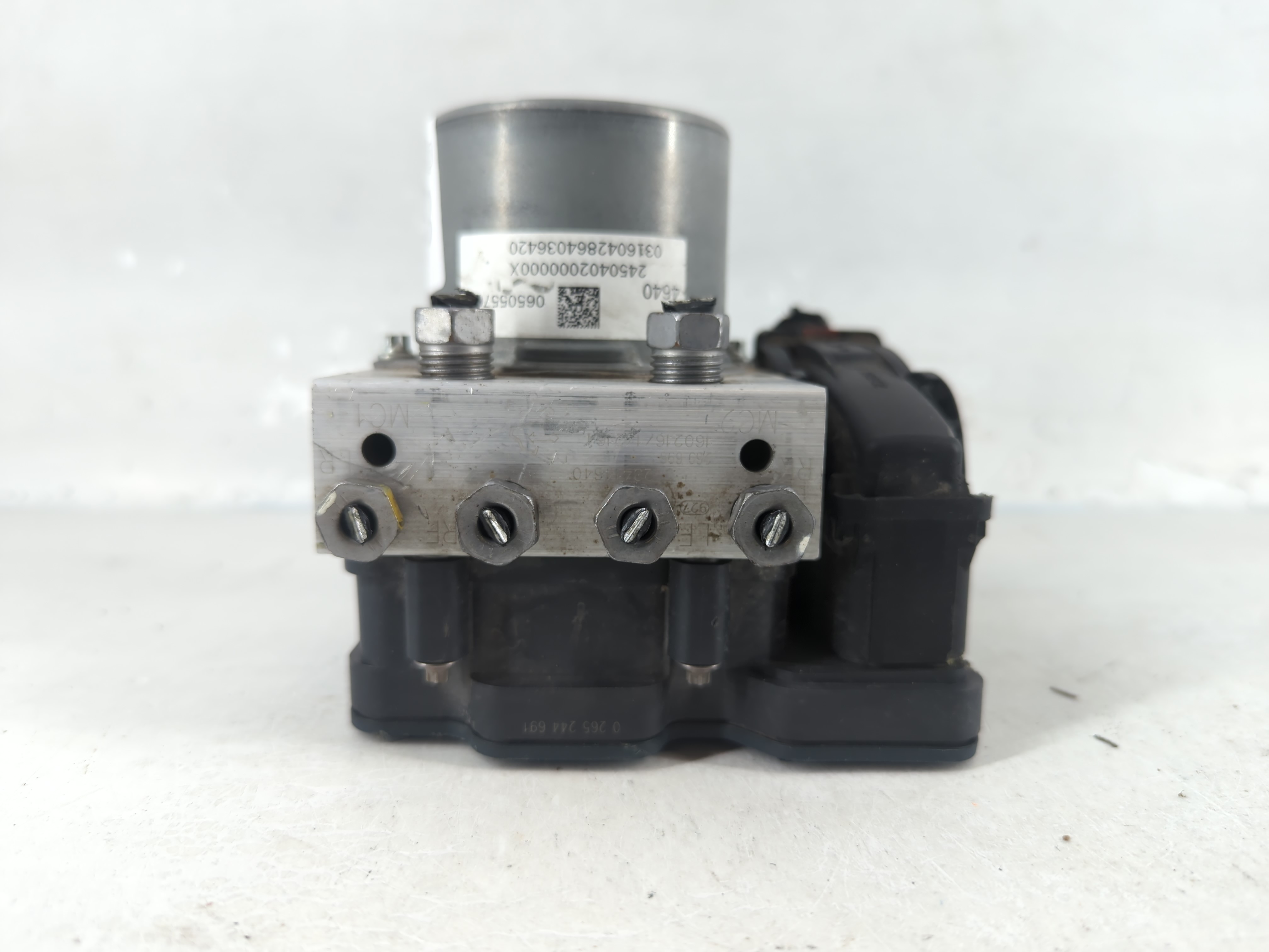 2016-2016 Chevrolet Camaro Abs Pump Control Module 851672 - Oemusedautoparts1.com