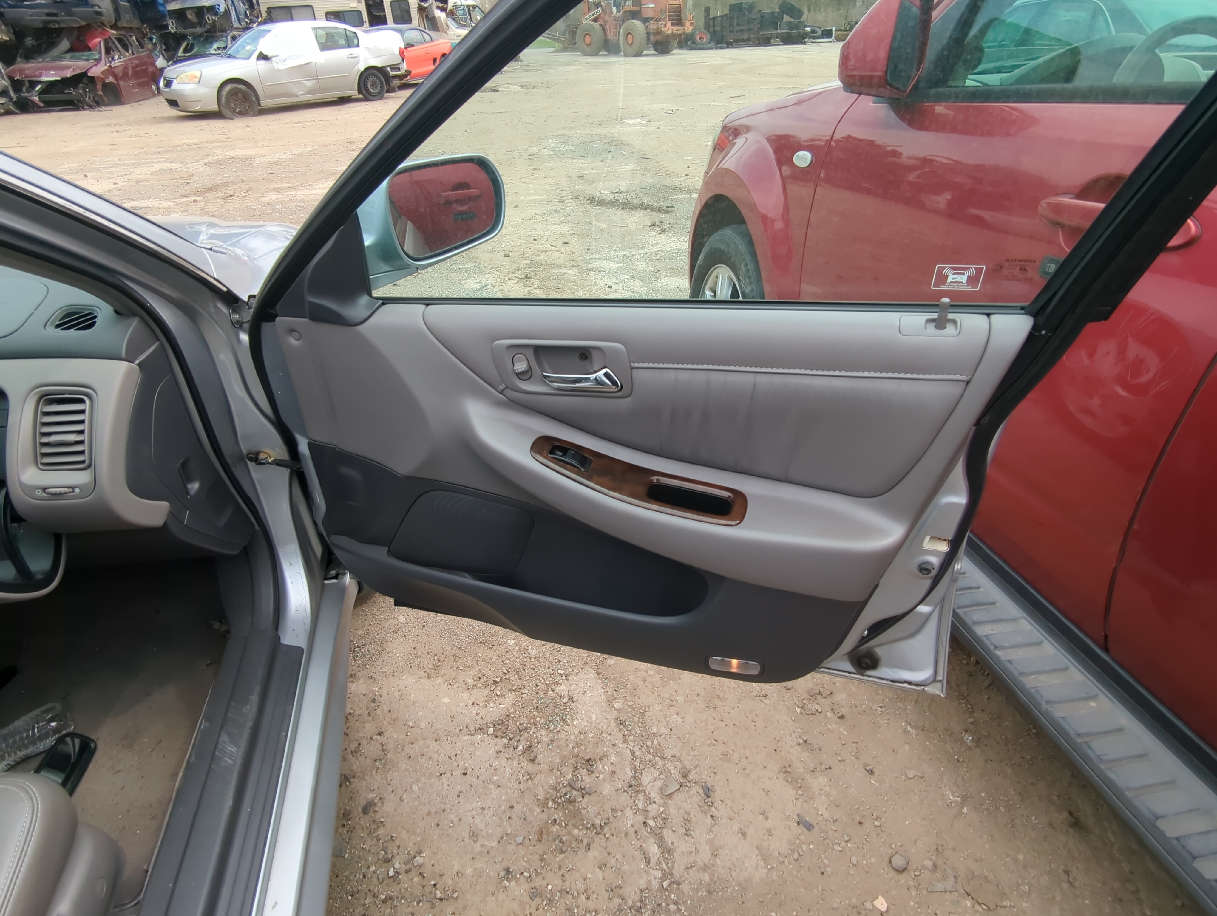 Picture of 2001 Honda Accord Front Right Passenger Interior Door Panel Trim 852124