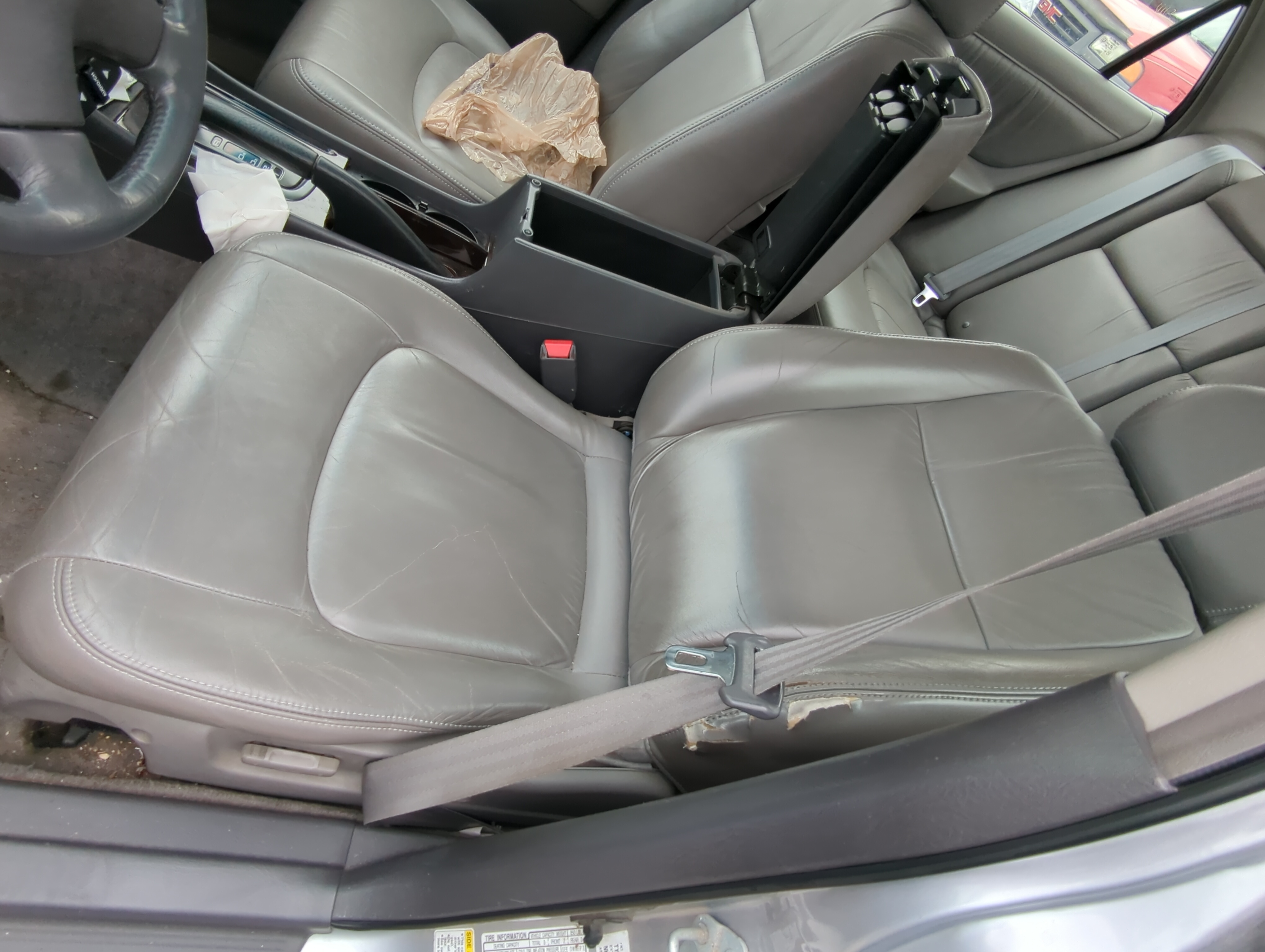 Picture of 2000-2002 Honda Accord Driver Front Seat Oem 852163