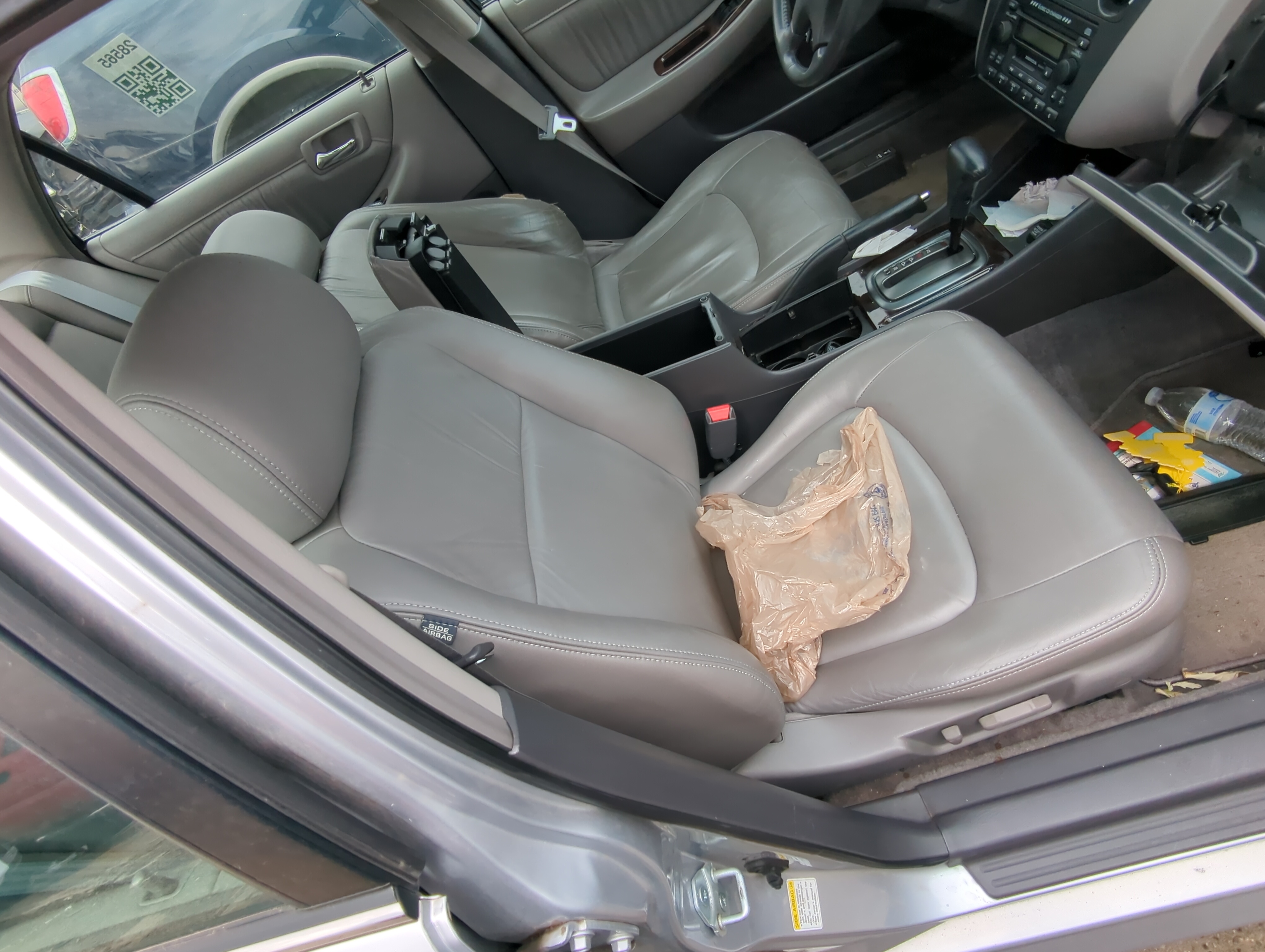 Picture of 2000-2002 Honda Accord Passenger Front Seat Oem 852164