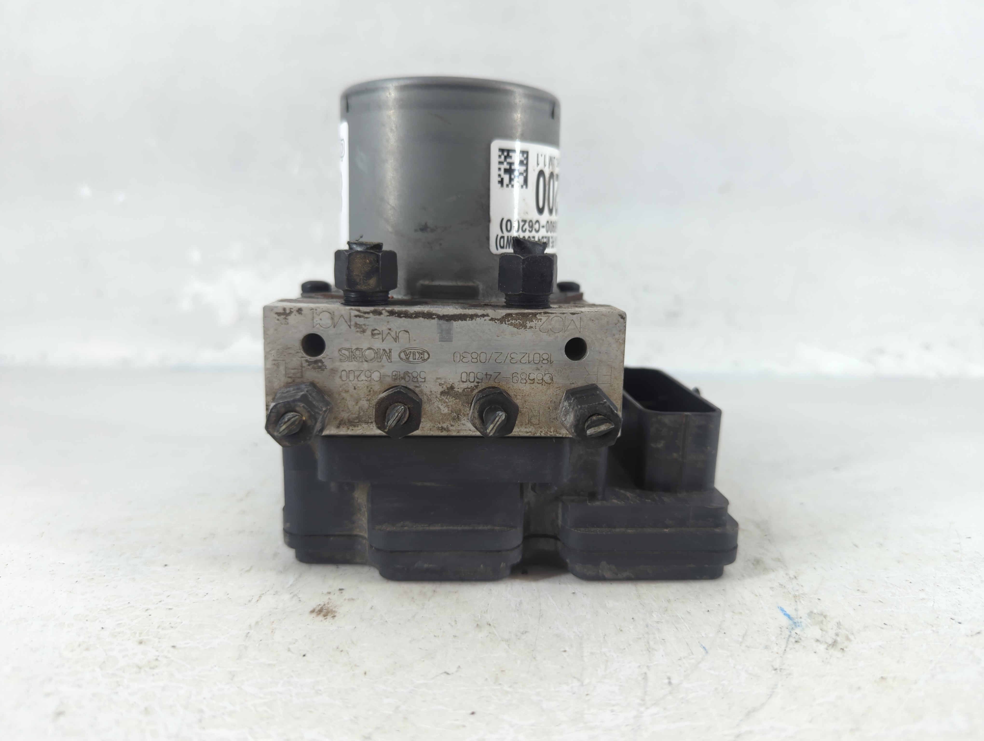 2019-2020 Kia Sorento Abs Pump Control Module 852186 - Oemusedautoparts1.com
